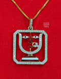 0.87Ct Of Locket With Purity Of 18K