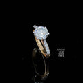 2.28 Ct of RING of Solitaire Round Shaped Diamond  18K