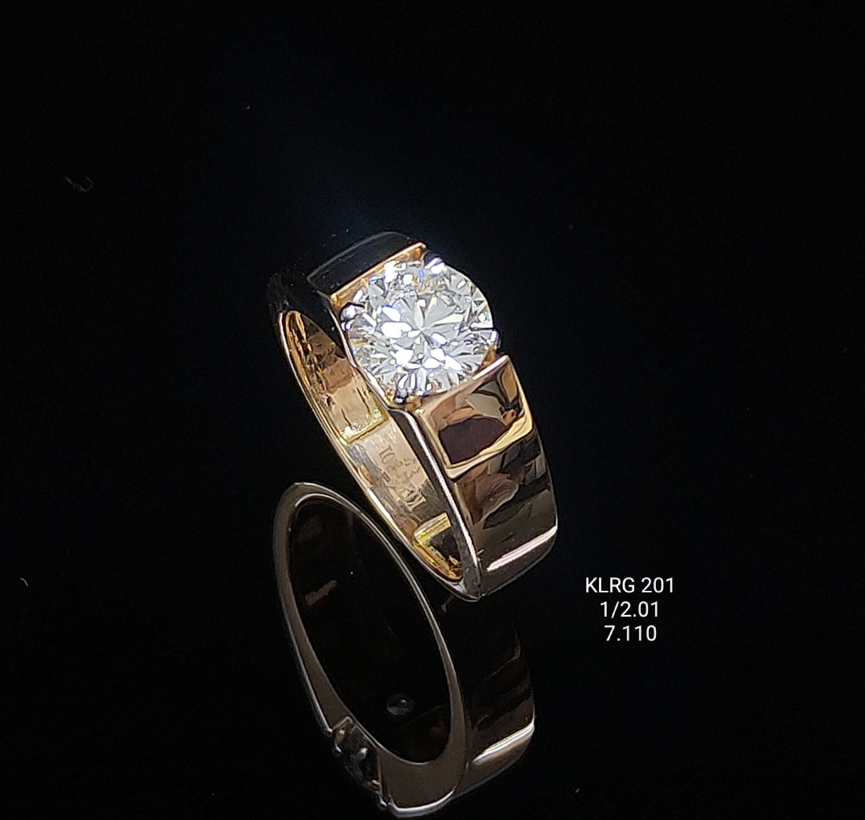 2.01Ct RING solitaire diamonds 18K