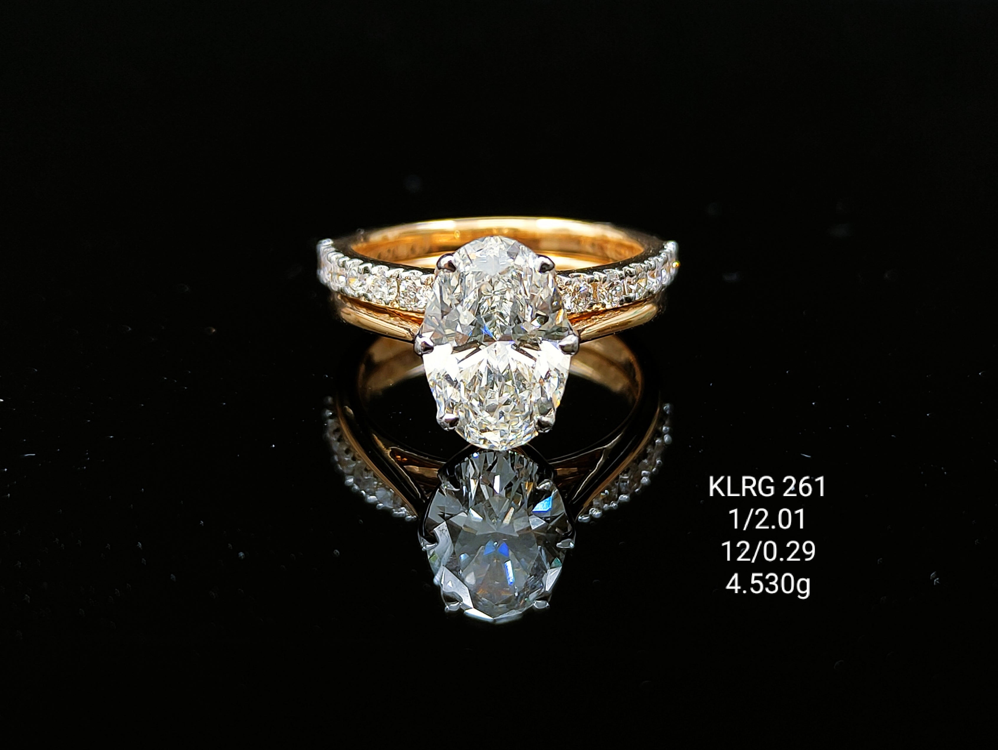 2.39Ct Of RING With Purity Of 18K
