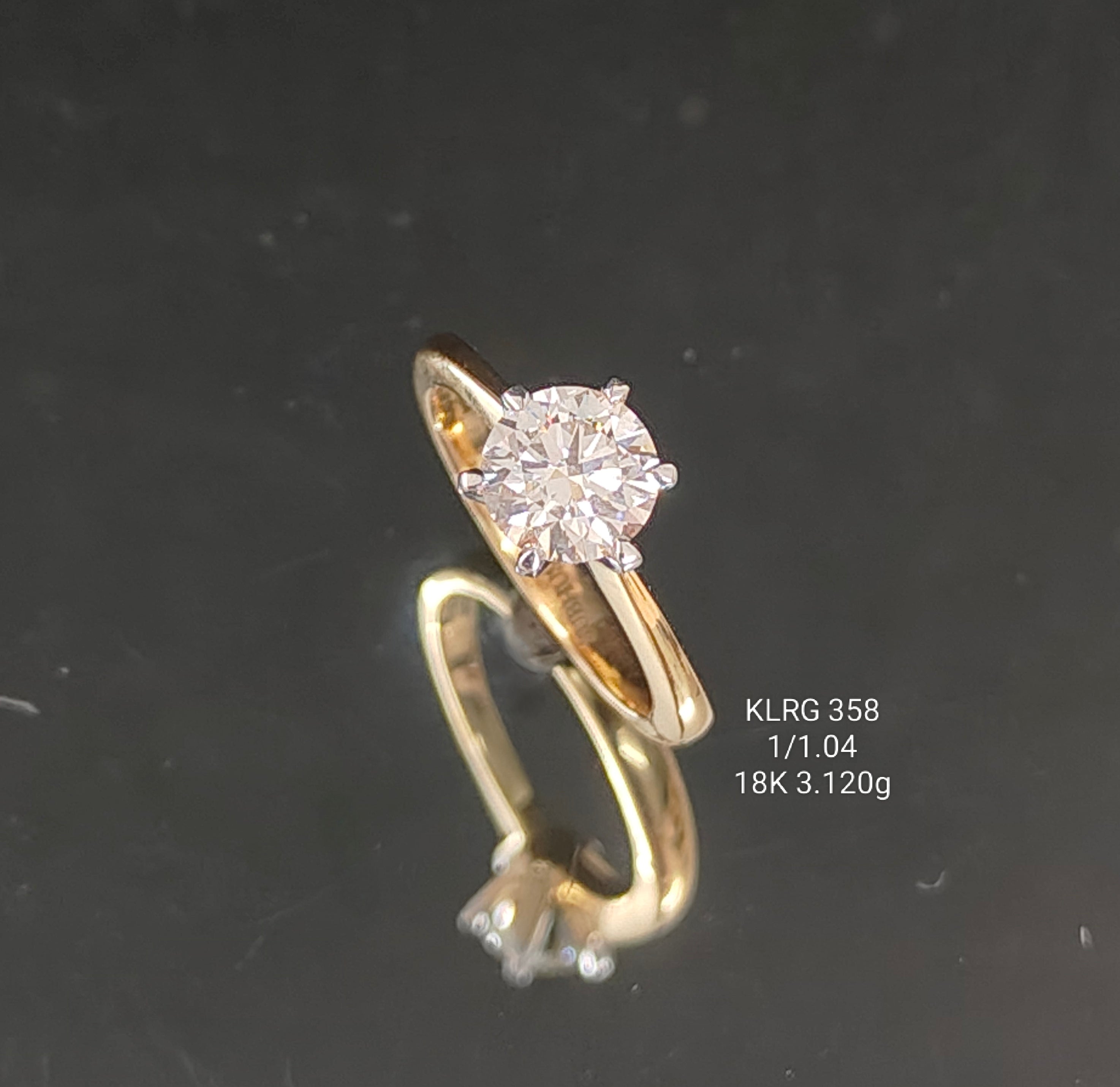 1.04Ct RING solitaire diamonds 18K