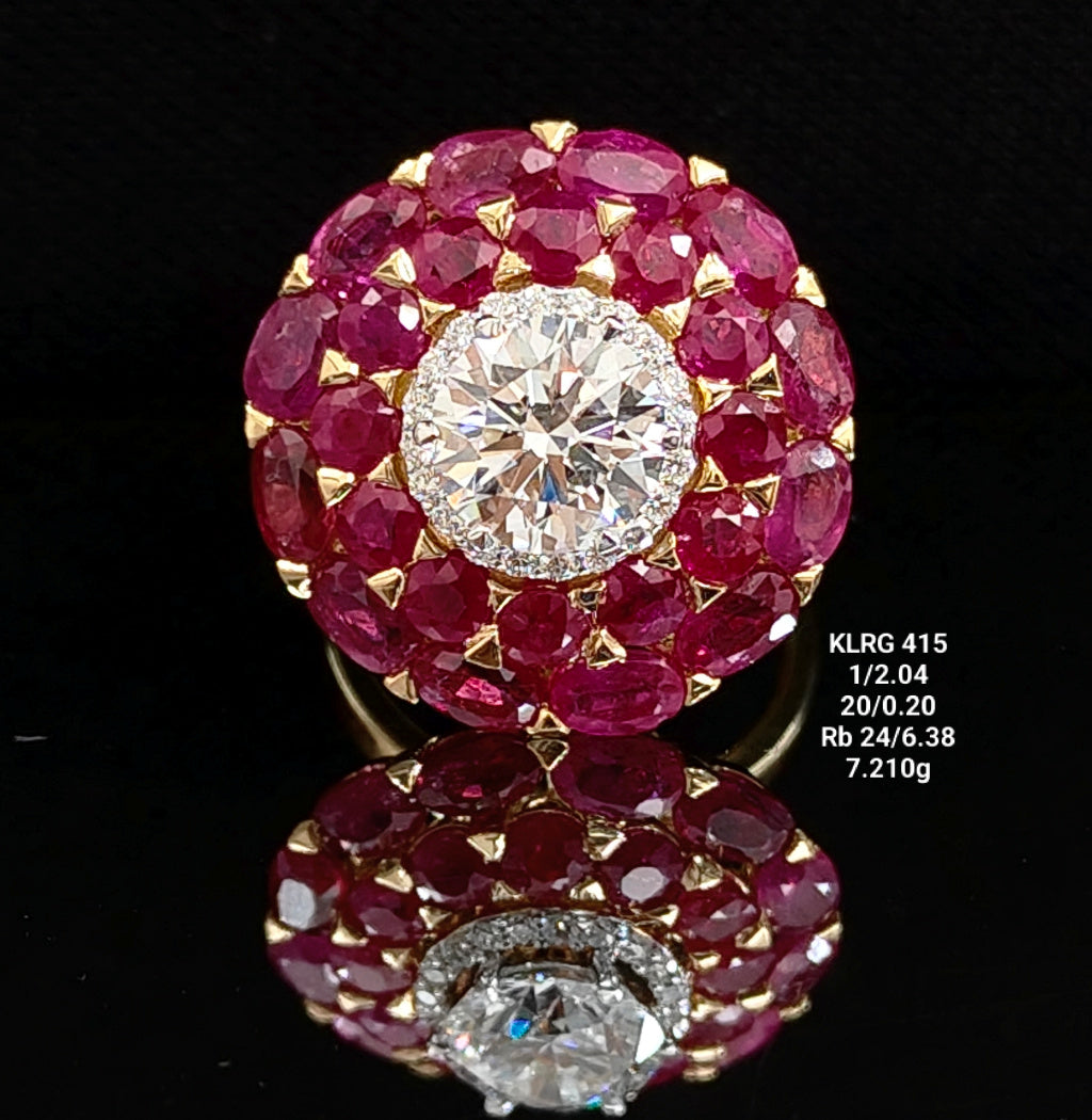 2.24 Ct of RING of Solitaire Round Shaped Diamond  18K