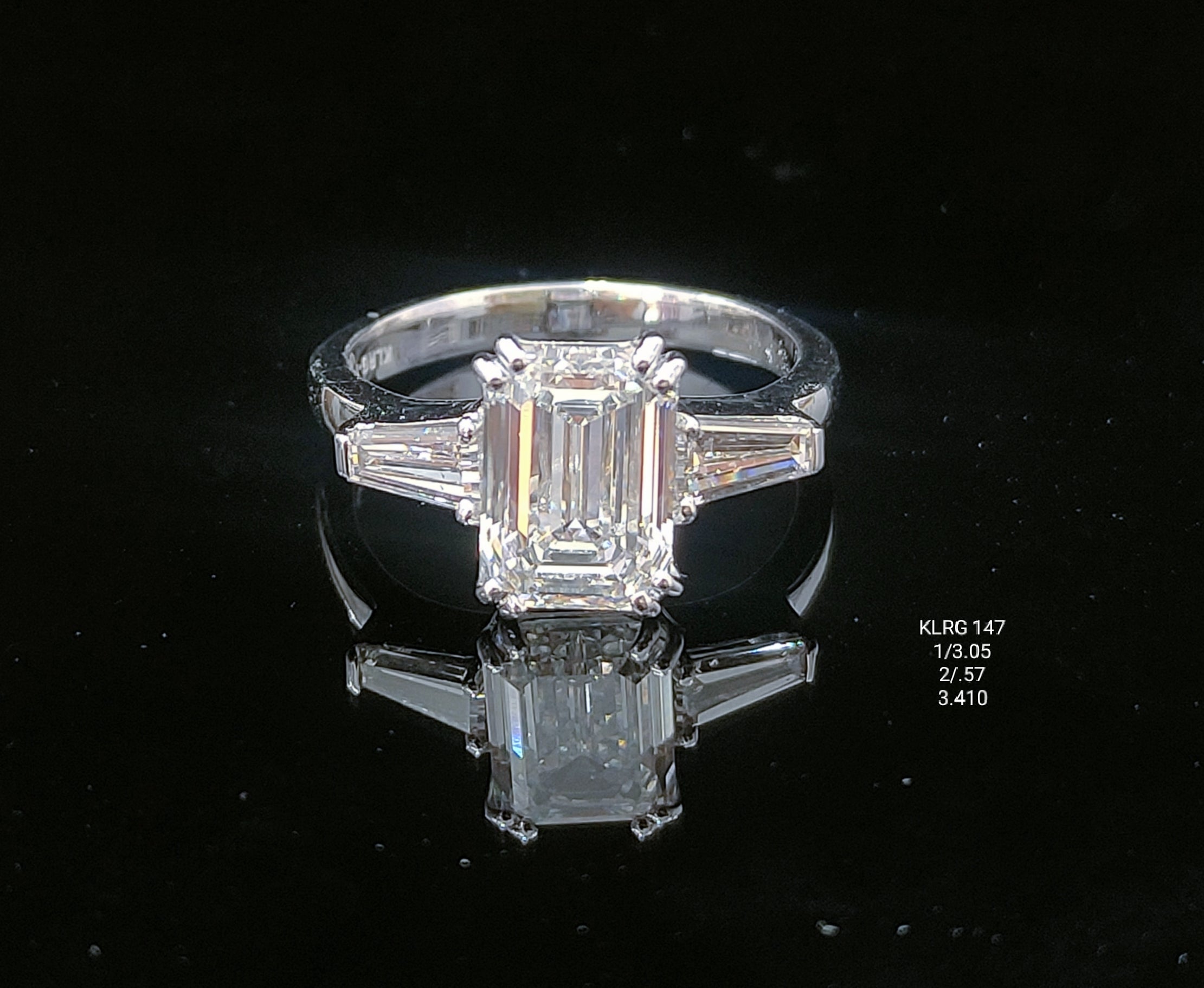 2.28Ct RING solitaire diamonds 18K