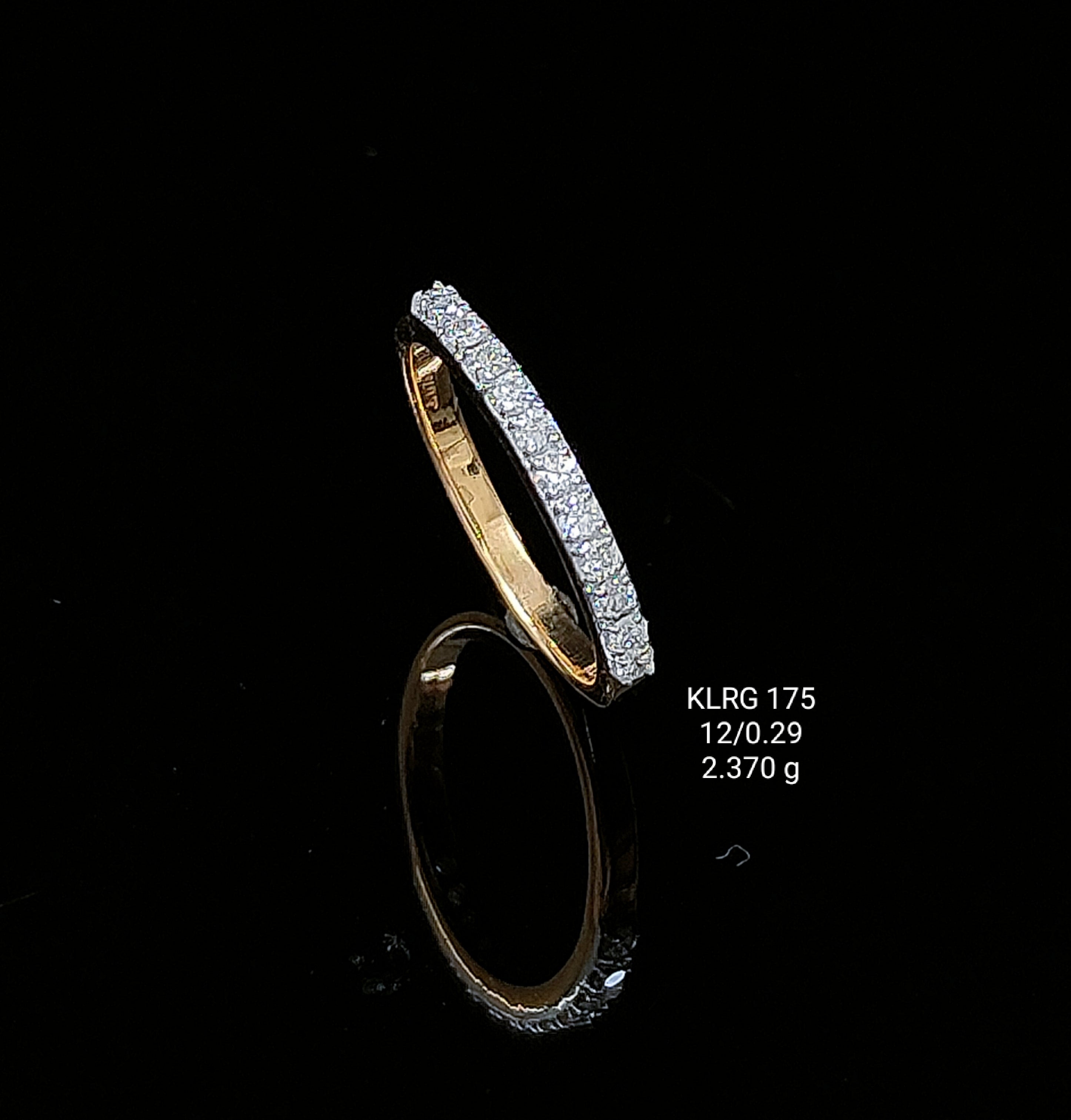 0.29Ct RING Small round diamonds 18K