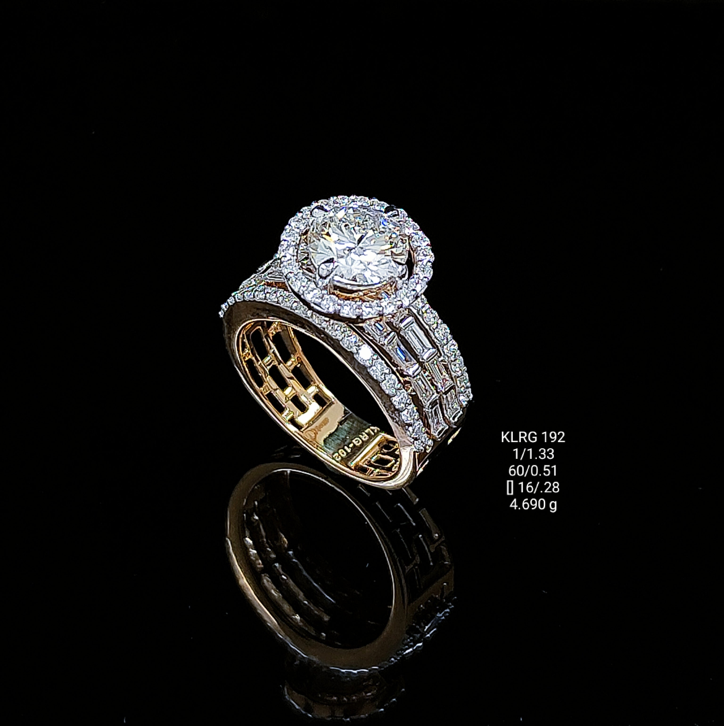 2.12Ct RING solitaire diamonds 18K