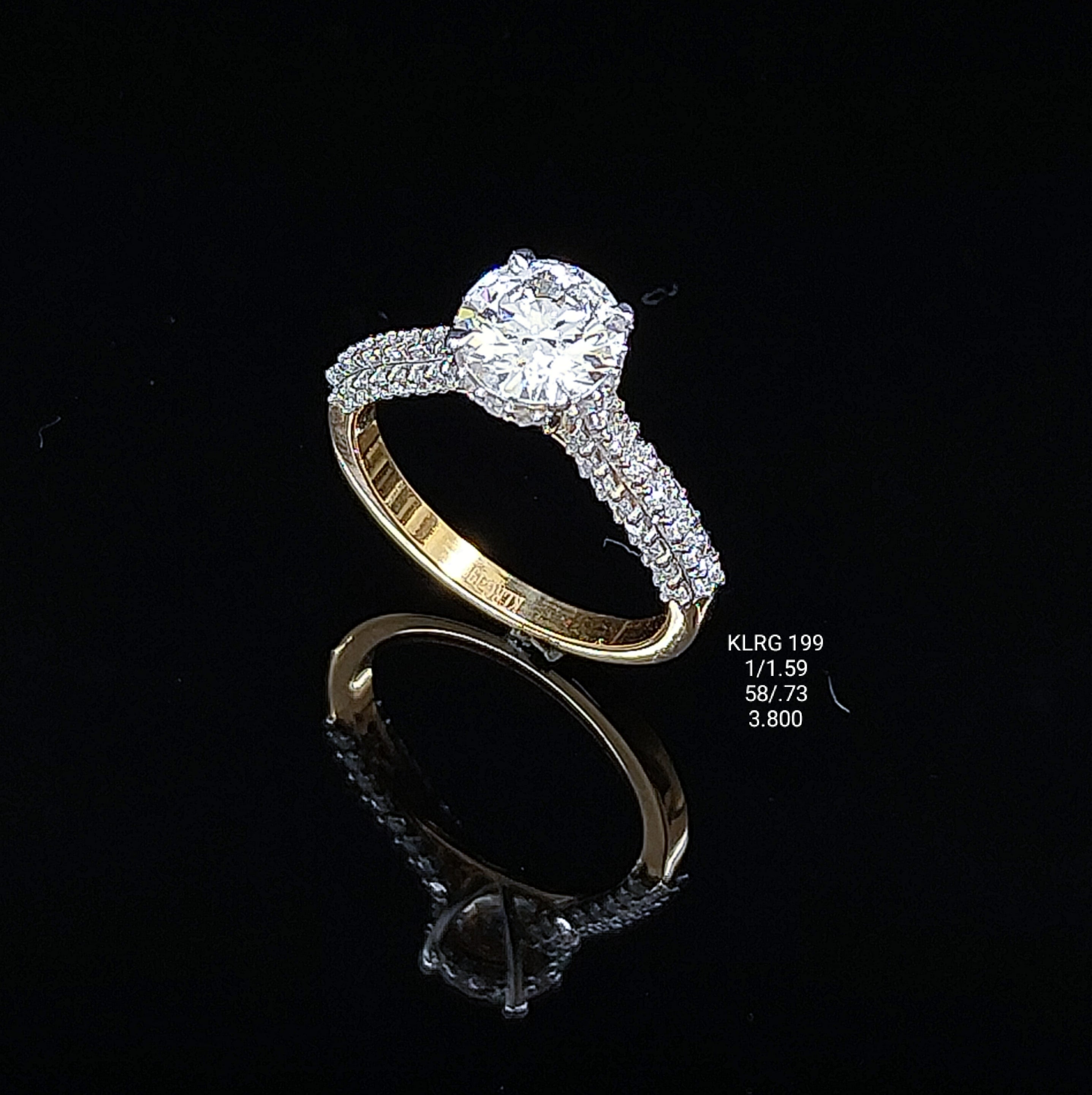 2.32Ct RING solitaire diamonds 18K