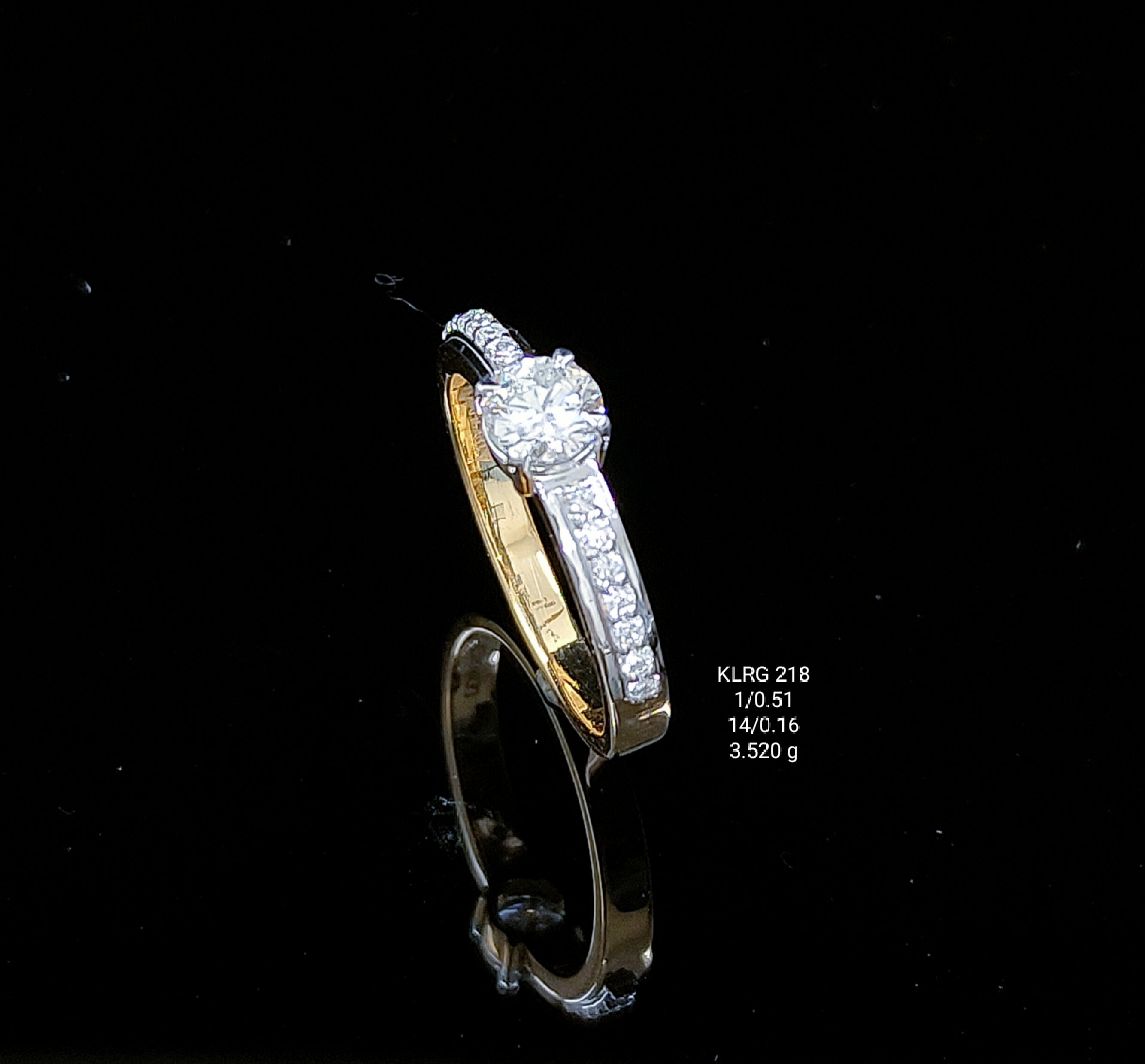 4.08Ct RING solitaire diamonds 18K