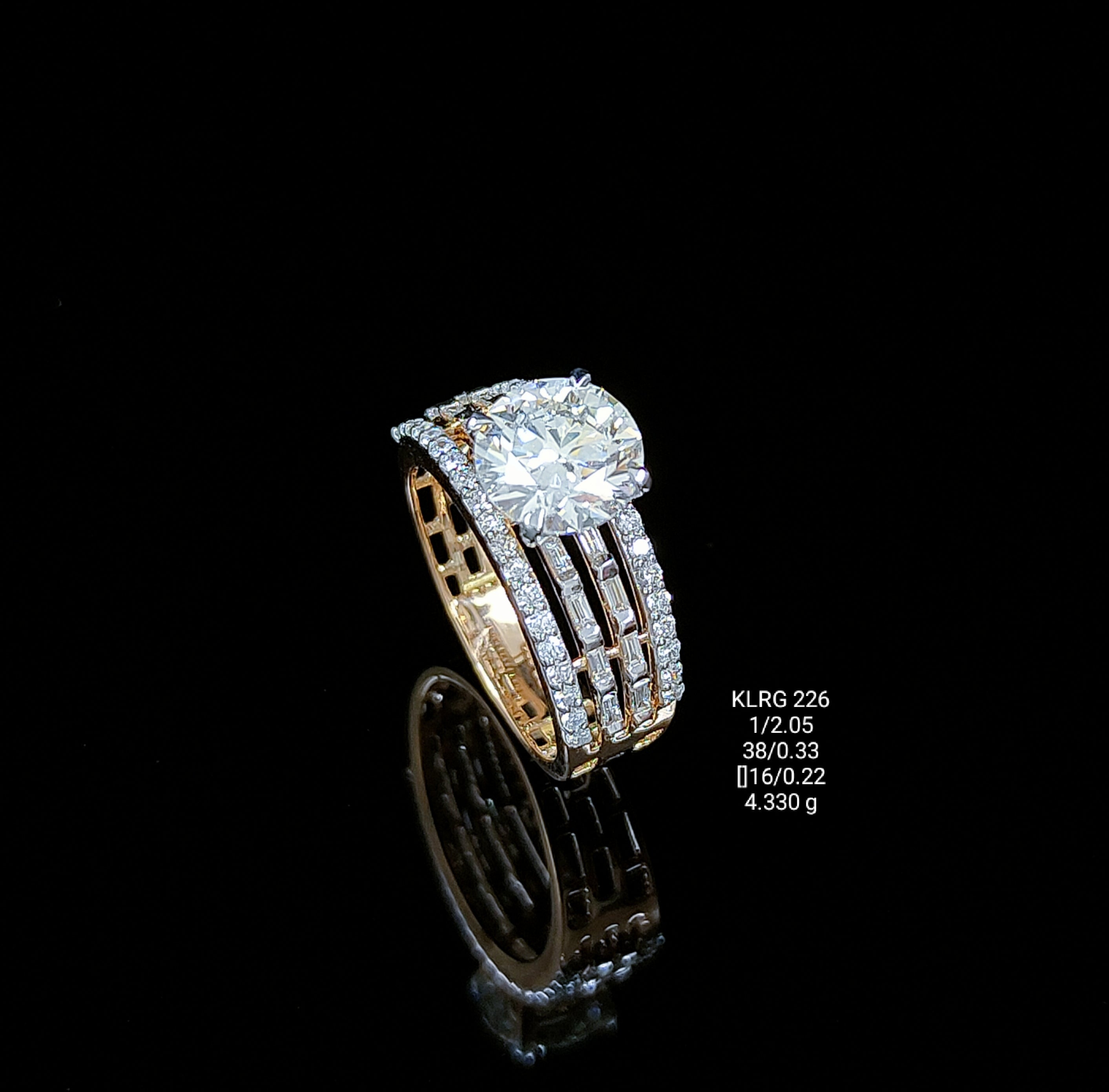 2.64Ct RING solitaire diamonds 18K