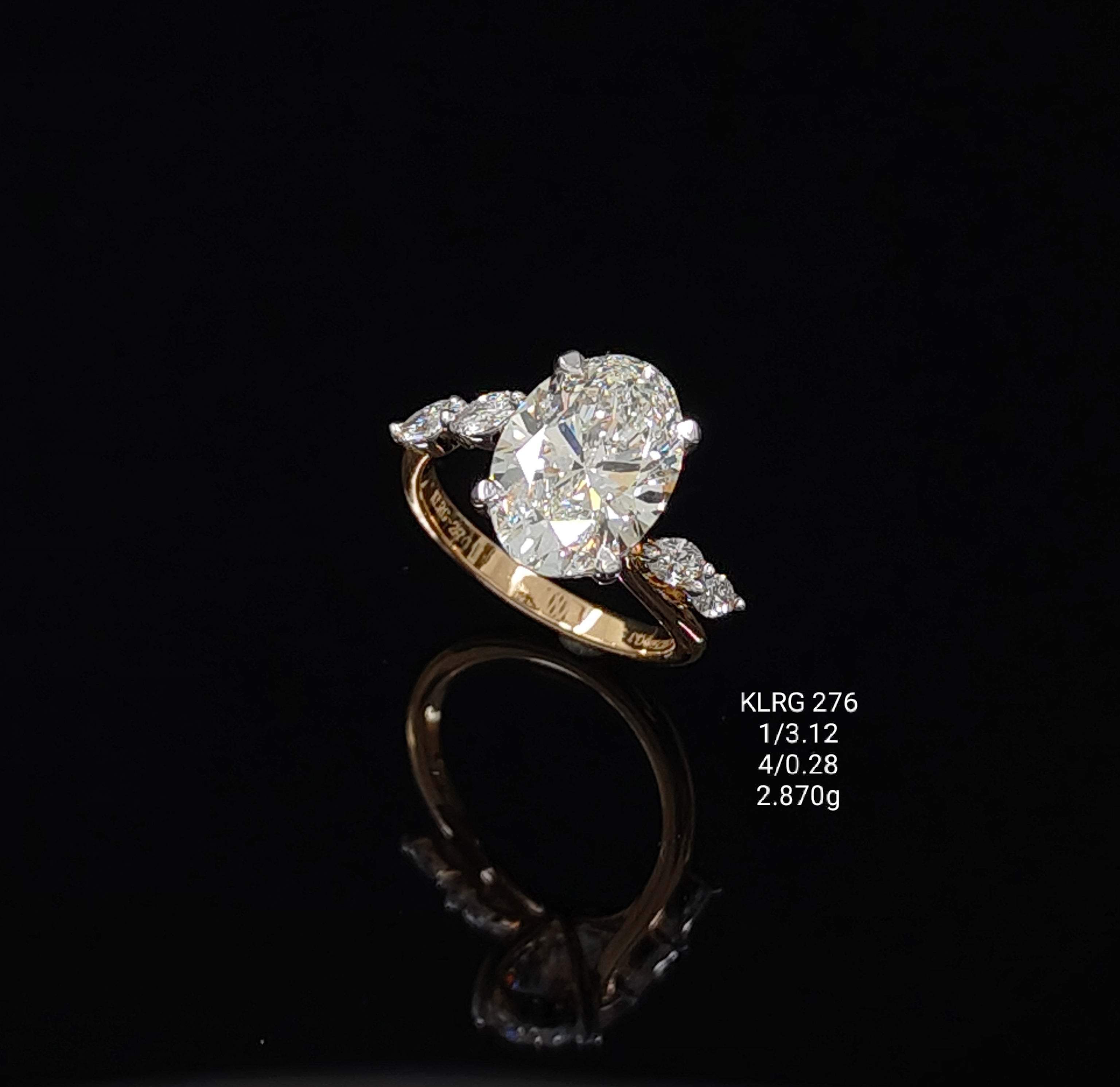4.28Ct RING solitaire diamonds 18K