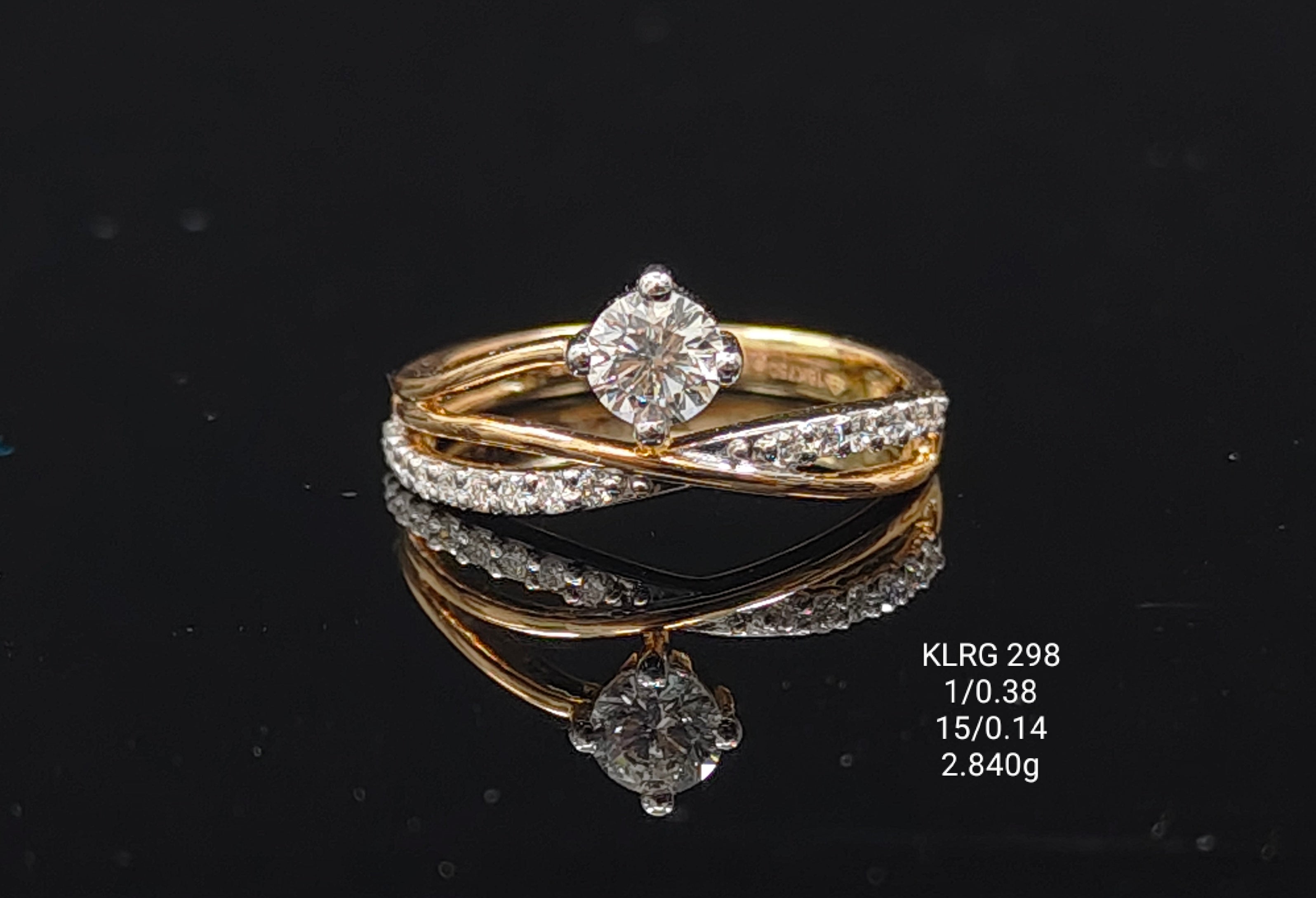 0.52Ct RING Small round diamonds 18K