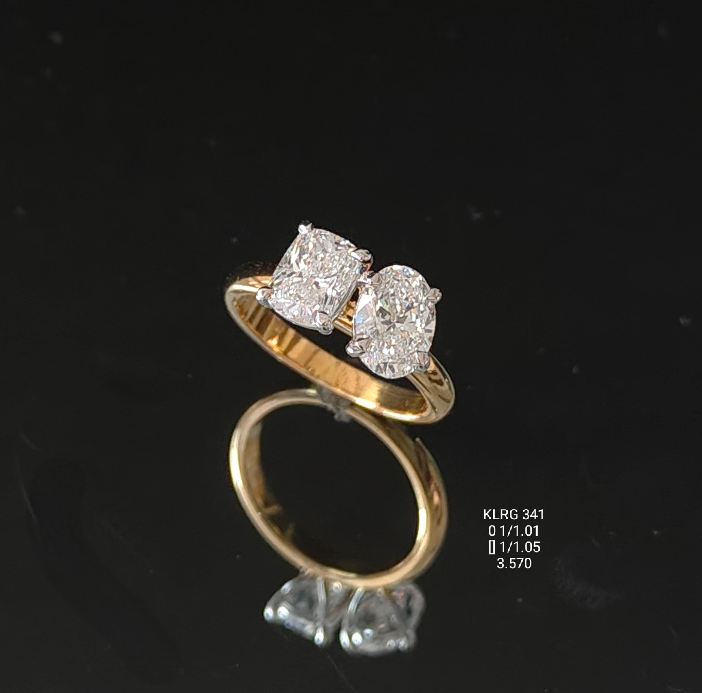 2.06Ct RING MIX shape  diamonds 18K