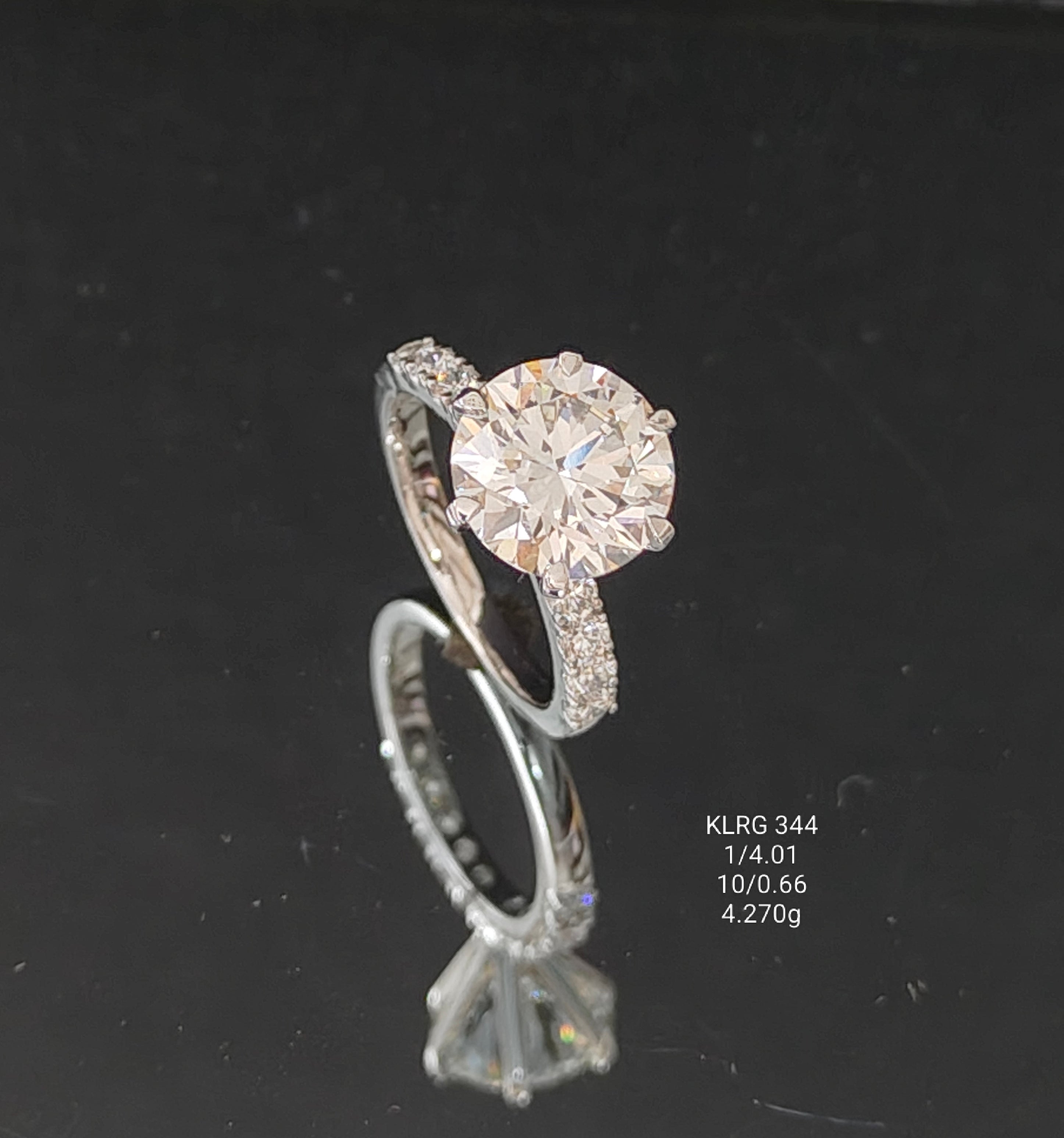 4.65Ct RING solitaire diamonds 18K