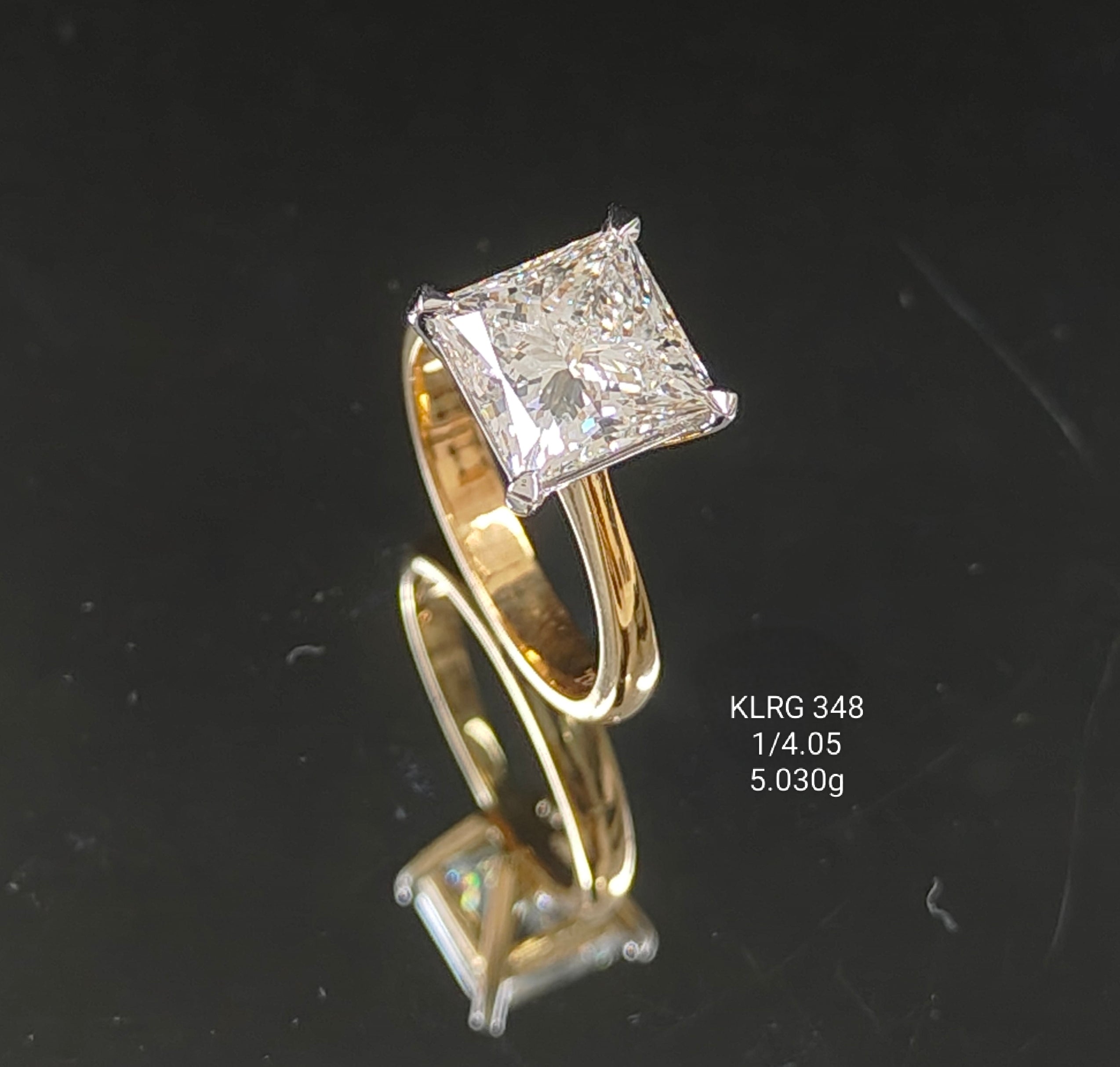 4.05Ct RING Solitaire Diamond 18K