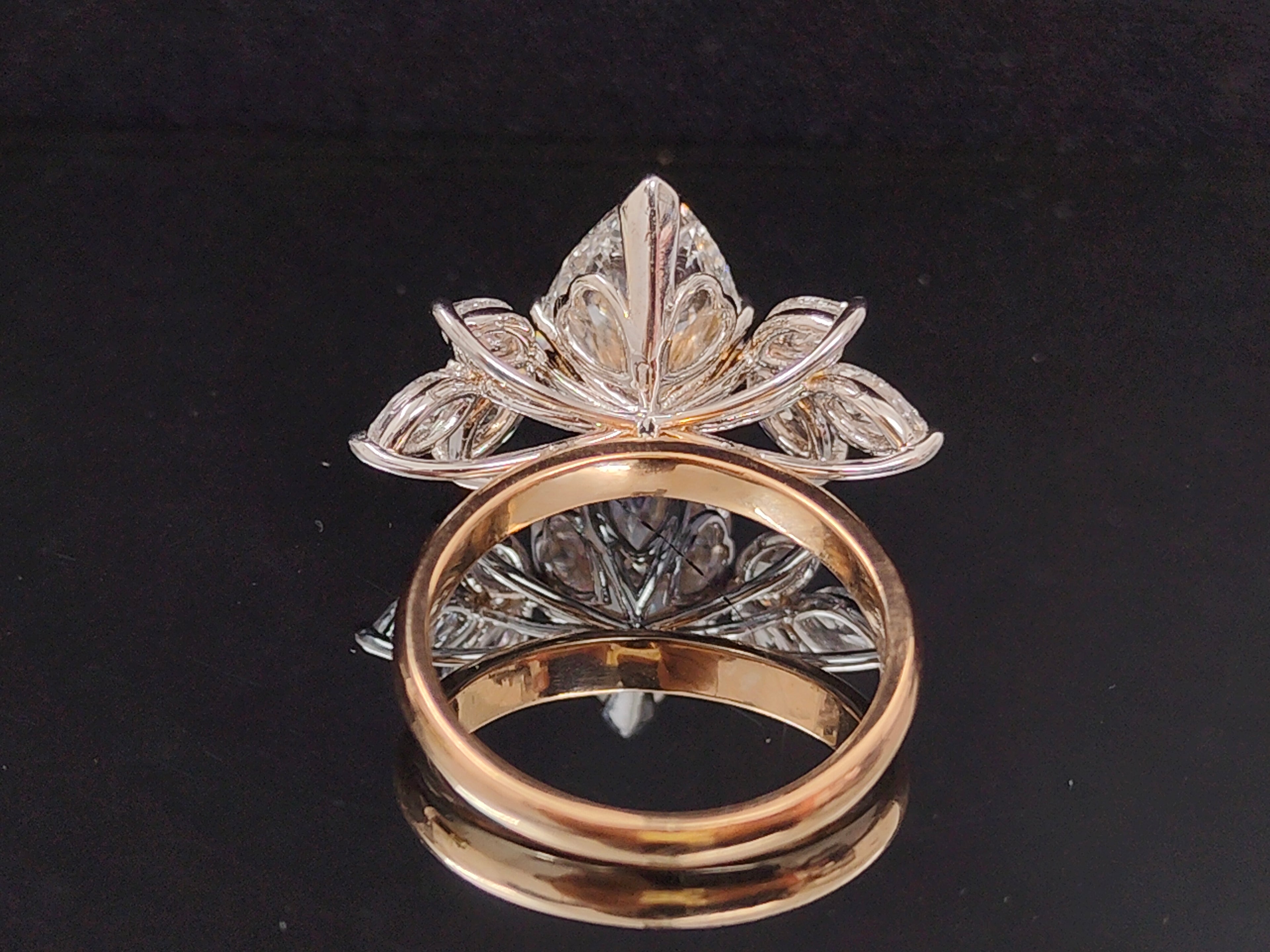 4.55Ct RING Solitaire Diamond 18K