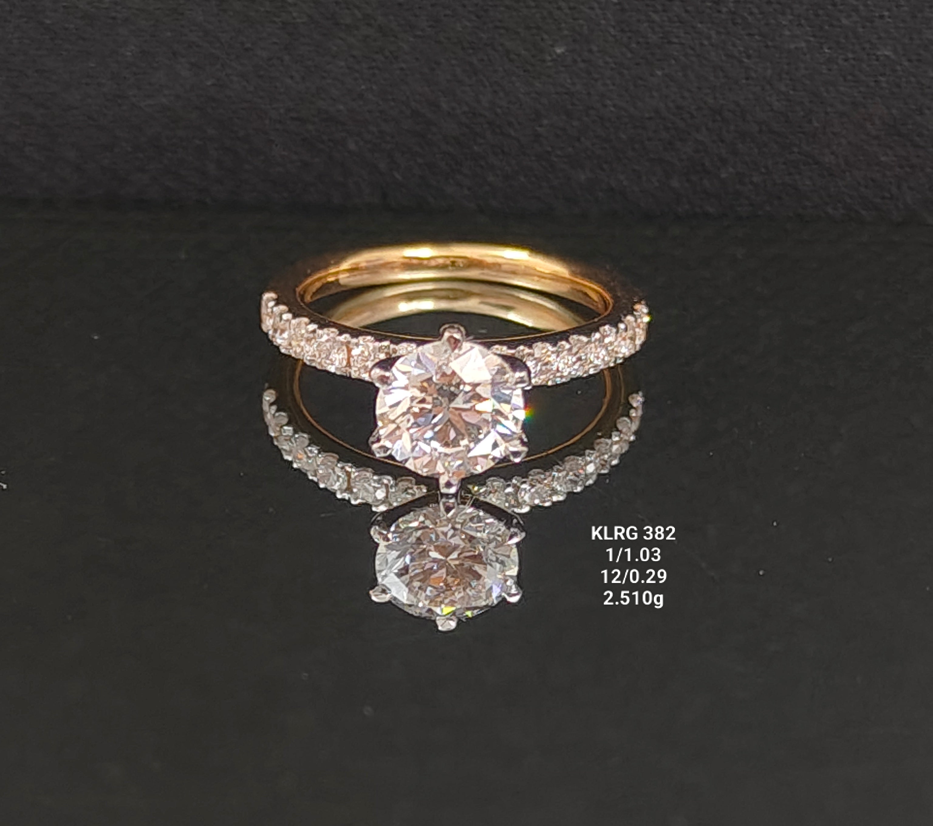1.32Ct RING solitaire diamonds 18K