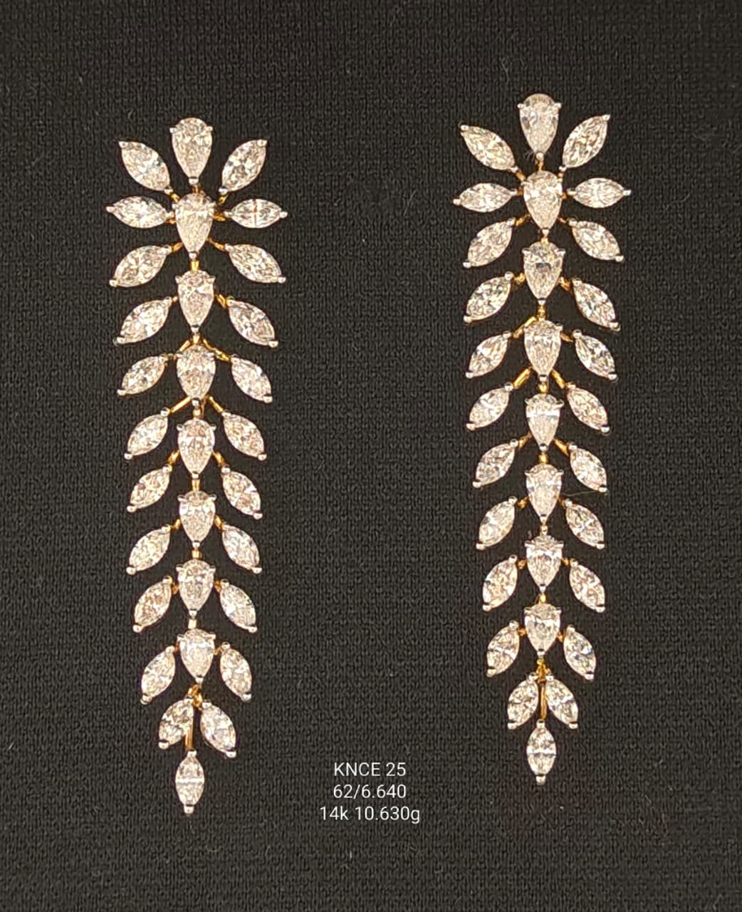 6.64Ct of Necklace Earring  With Purity of 14K