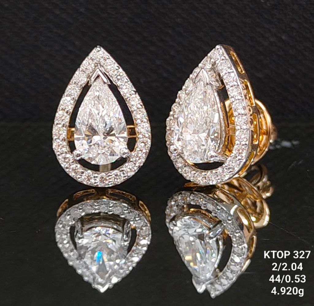 2.57 Ct of TOPS of Small Round Shaped Diamonds  18K