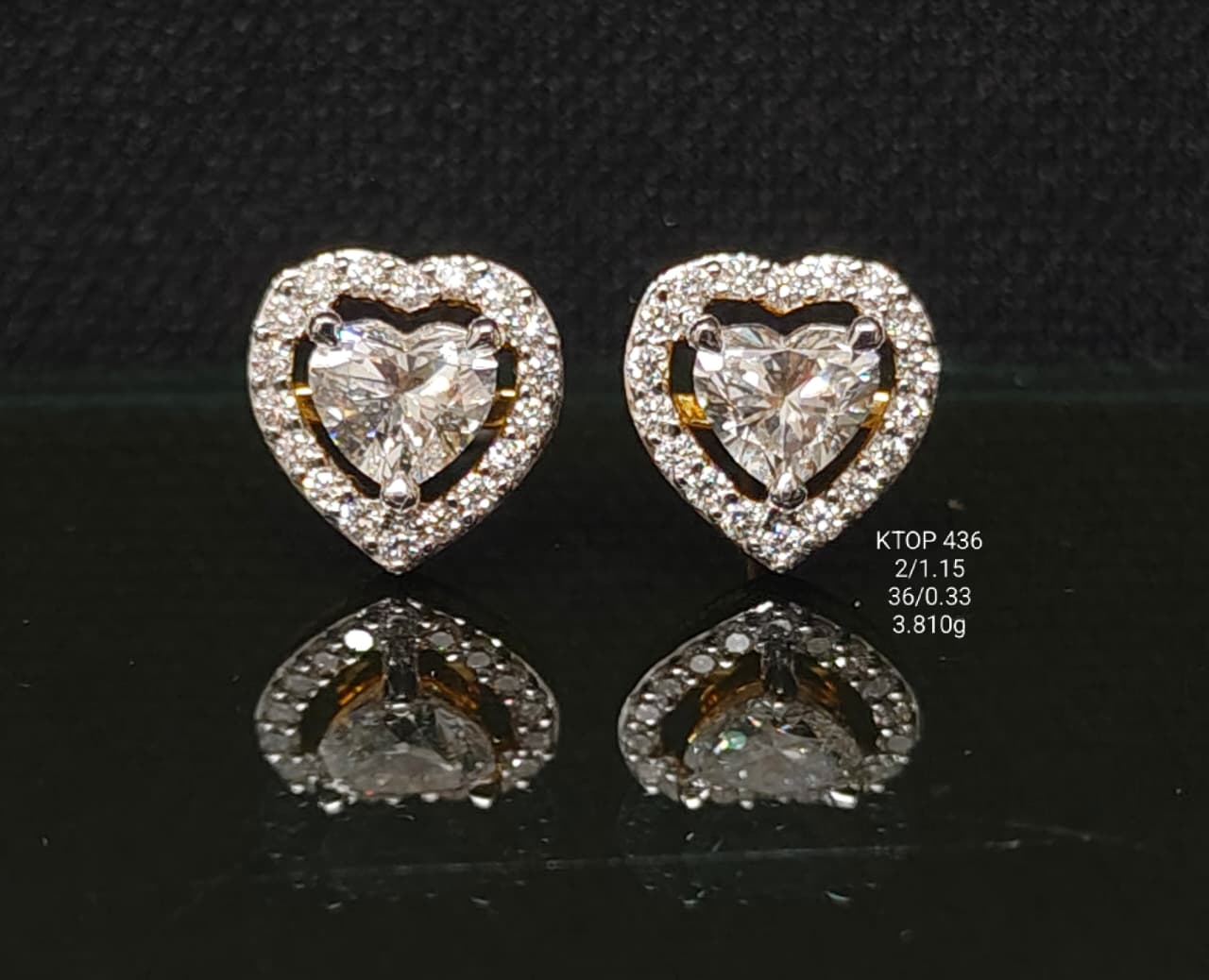 1.48 Ct of Earring with the Purity of 18K