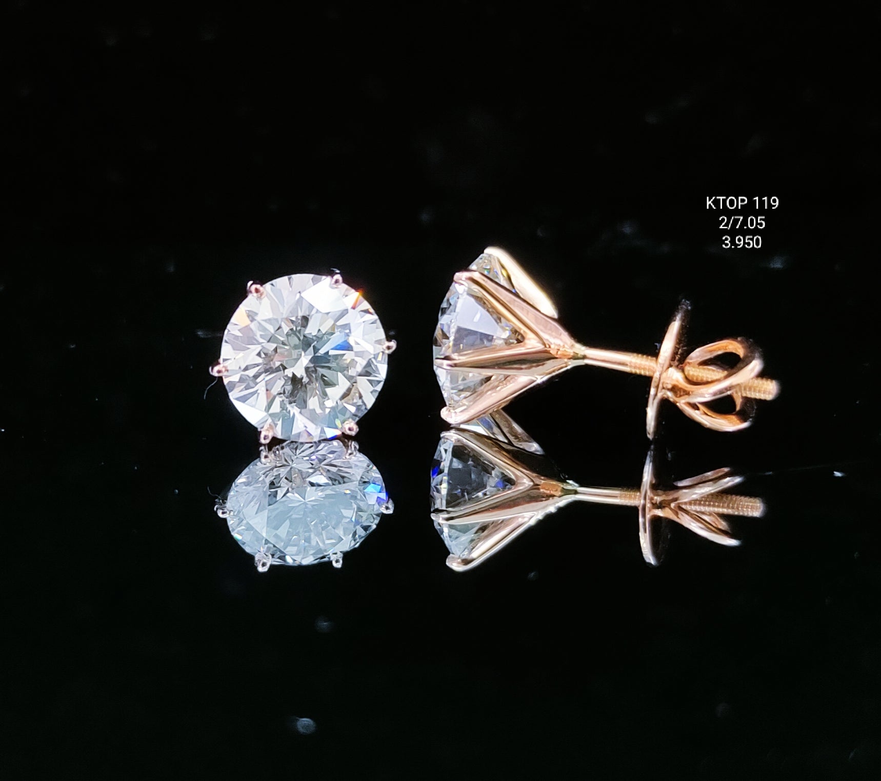 7.05Ct TOPS solitaire diamonds 18K