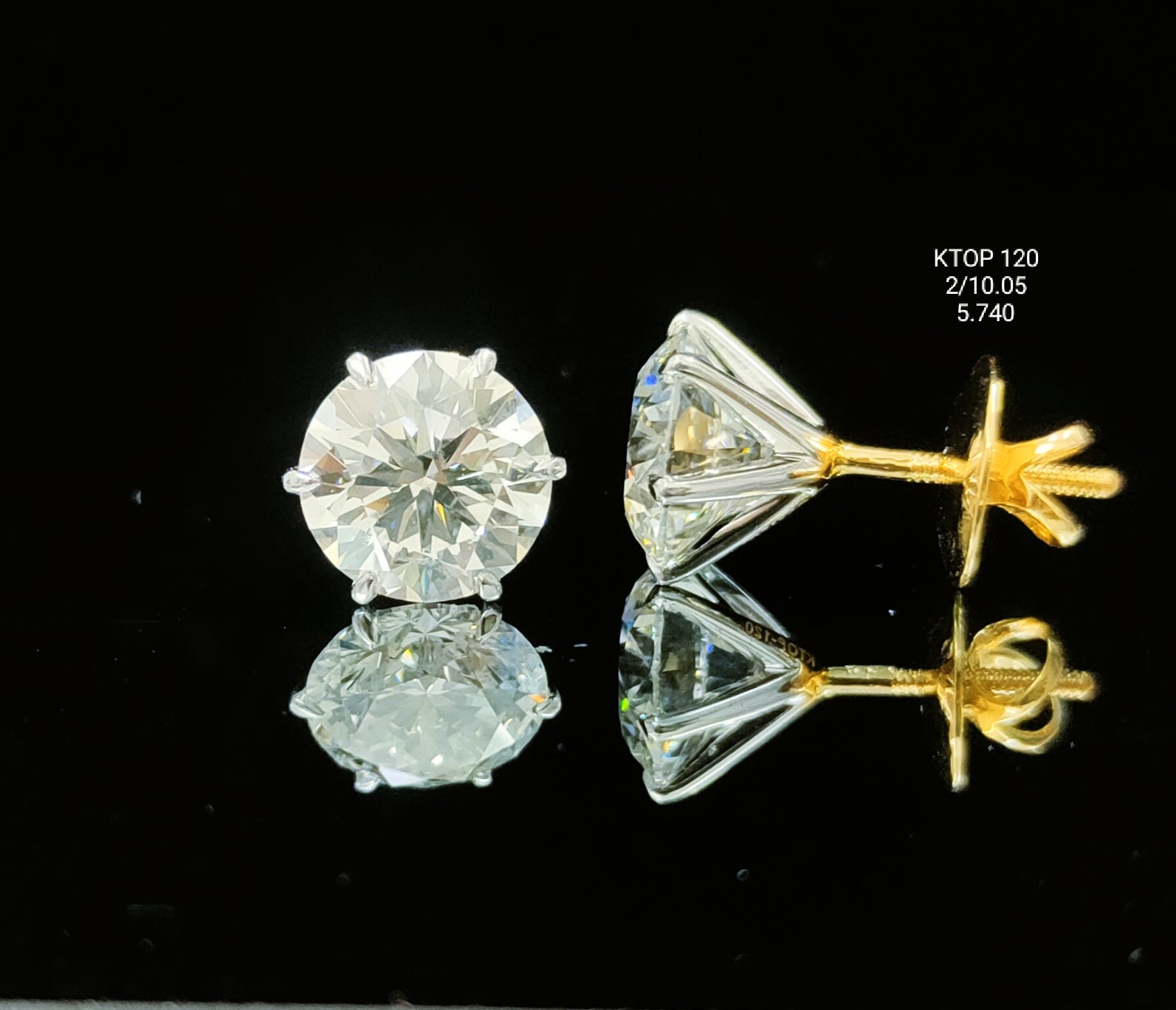 10.05Ct TOPS solitaire diamonds 18K