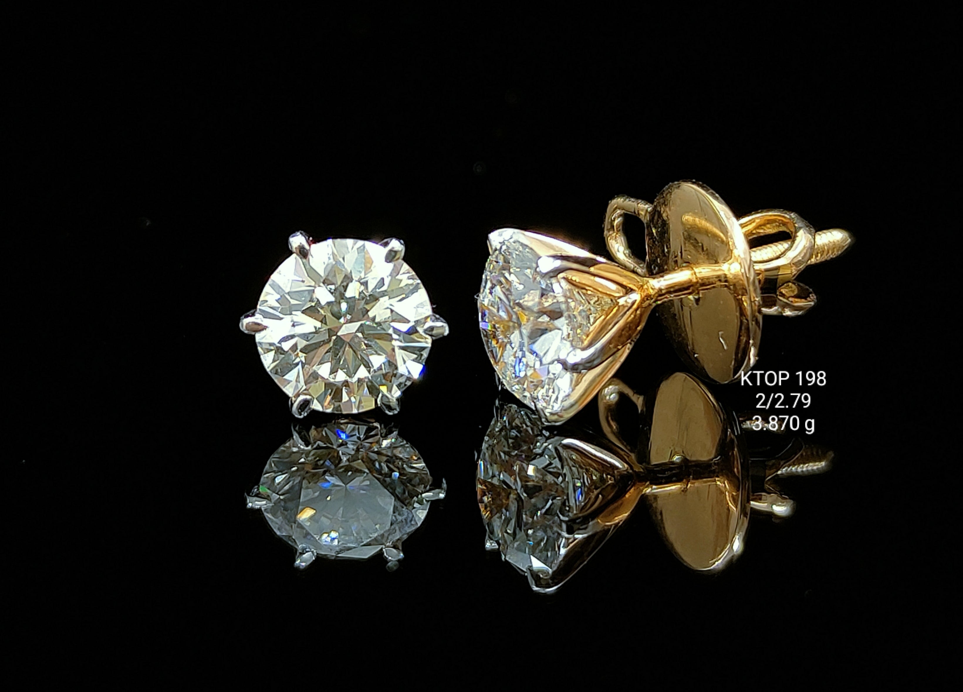 2.79Ct TOPS solitaire diamonds 18K