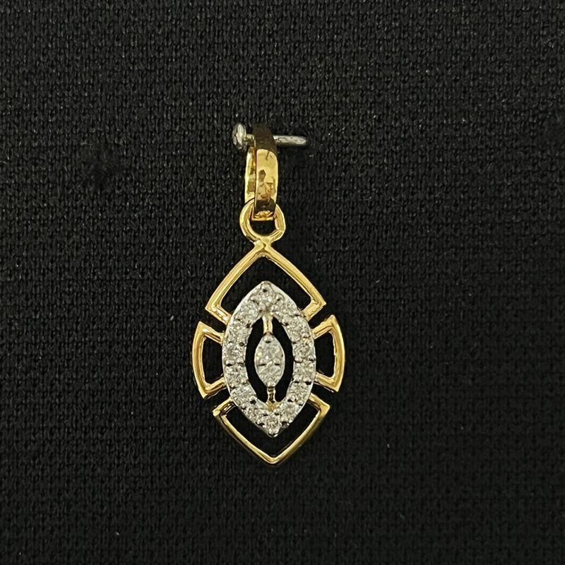 0.17 carat lab-grown diamond locket in 14kt gold front view
