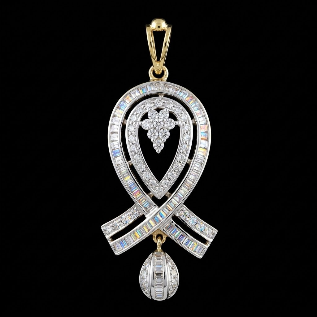 1.02Ct of Locket With the Purity of 18K