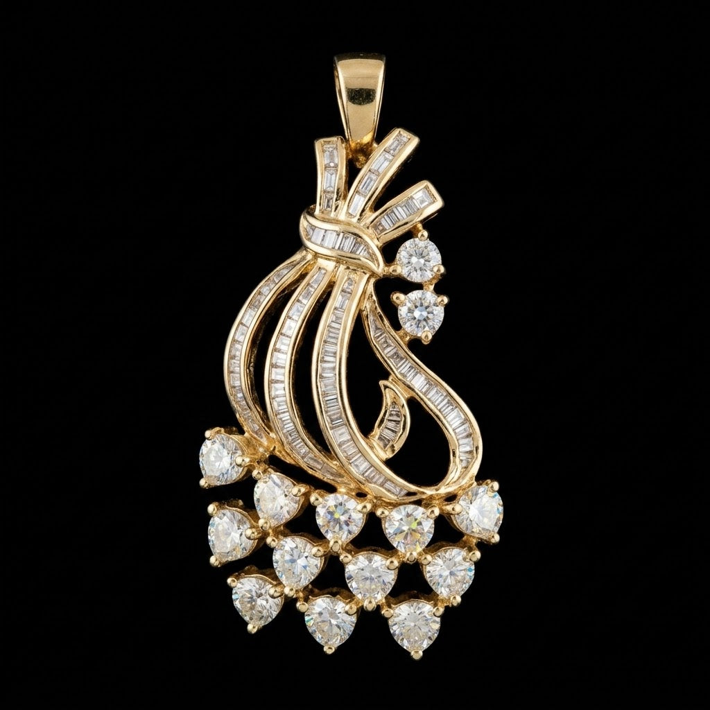 3.1Ct of Locket With the Purity of 18K