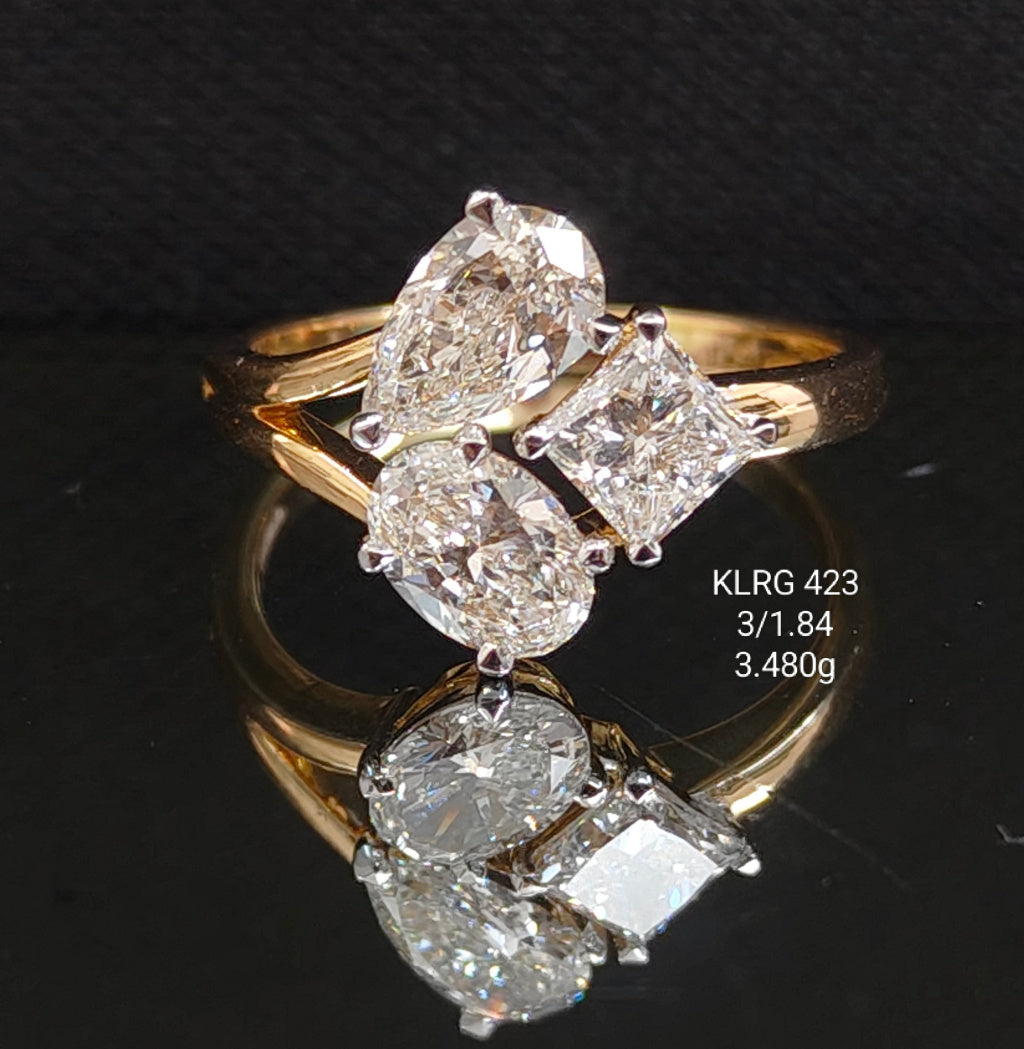 1.84 carat fancy shaped lab-grown diamond ring in 18kt gold front view
