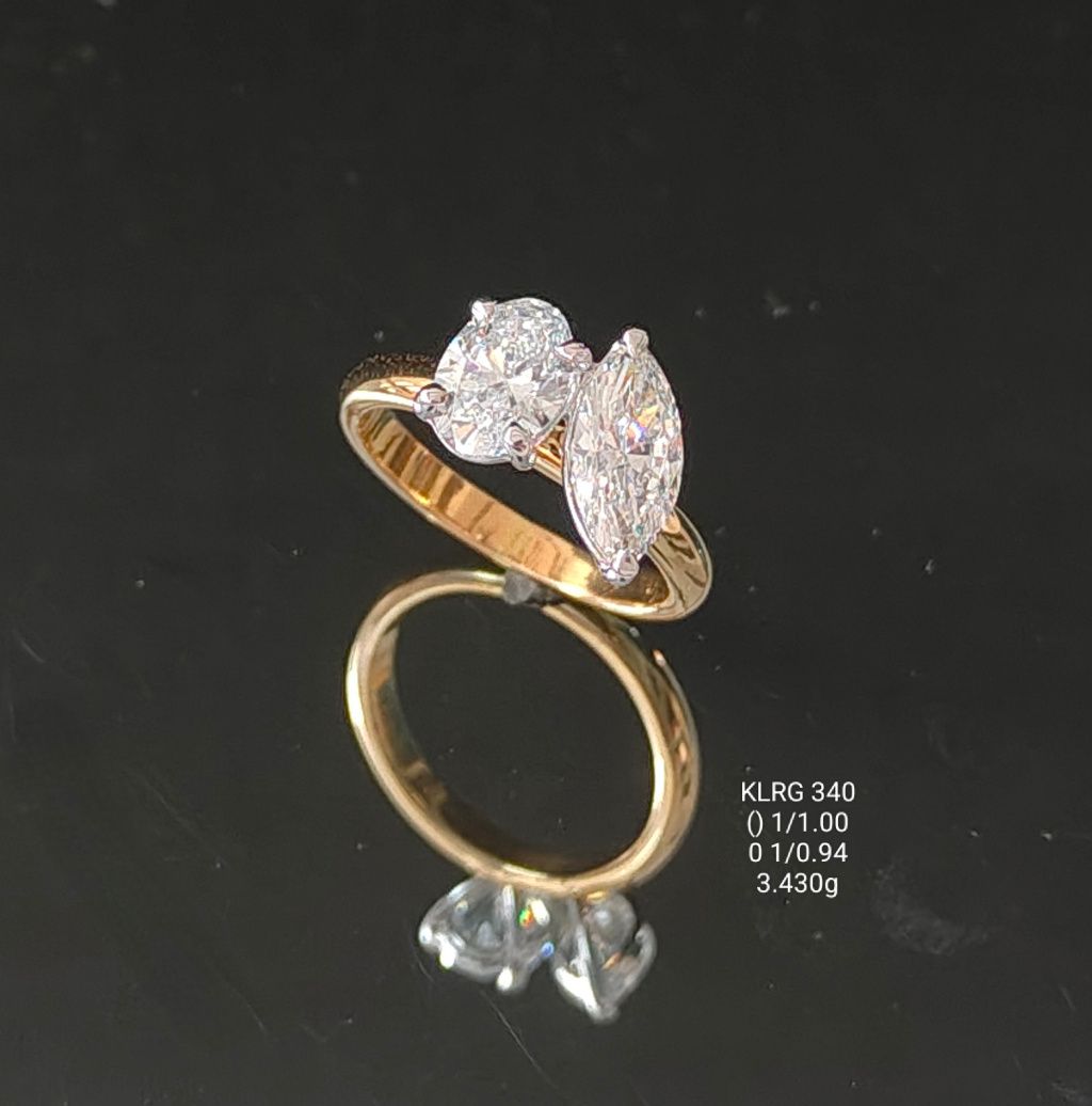 1.94 carat fancy shaped lab-grown diamond ring in 18kt gold front view
