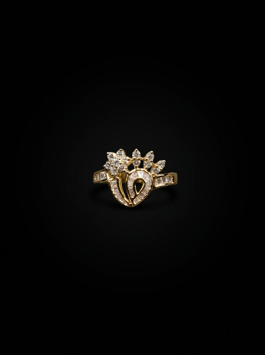 0.9Ct of Ring with the Purity of 18k