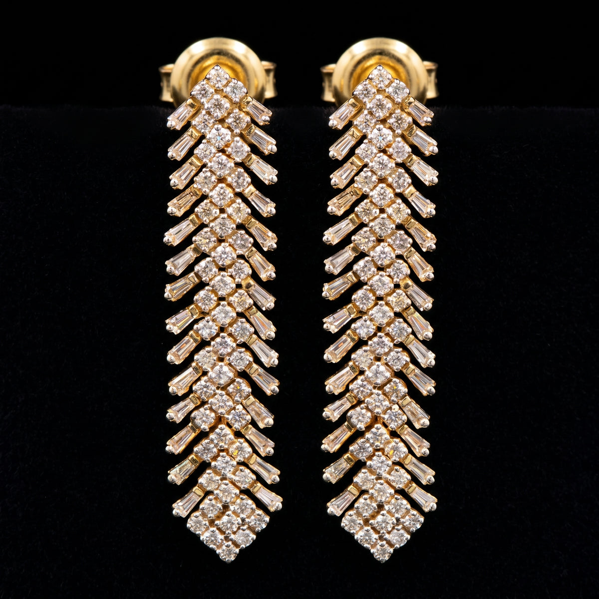 VNCE93997 lab grown diamond earrings on black background