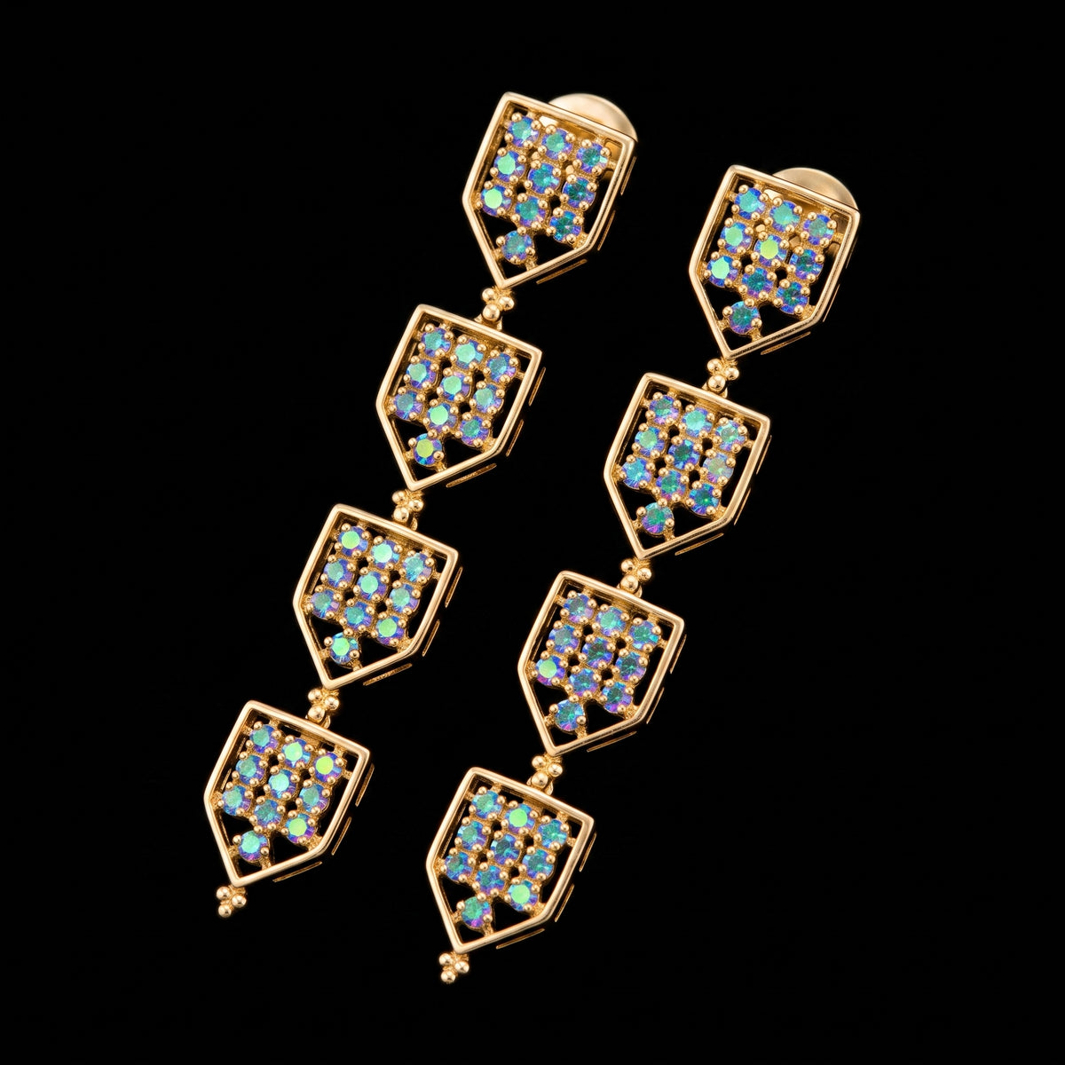 VNCE95712 lab grown diamond earrings on black background