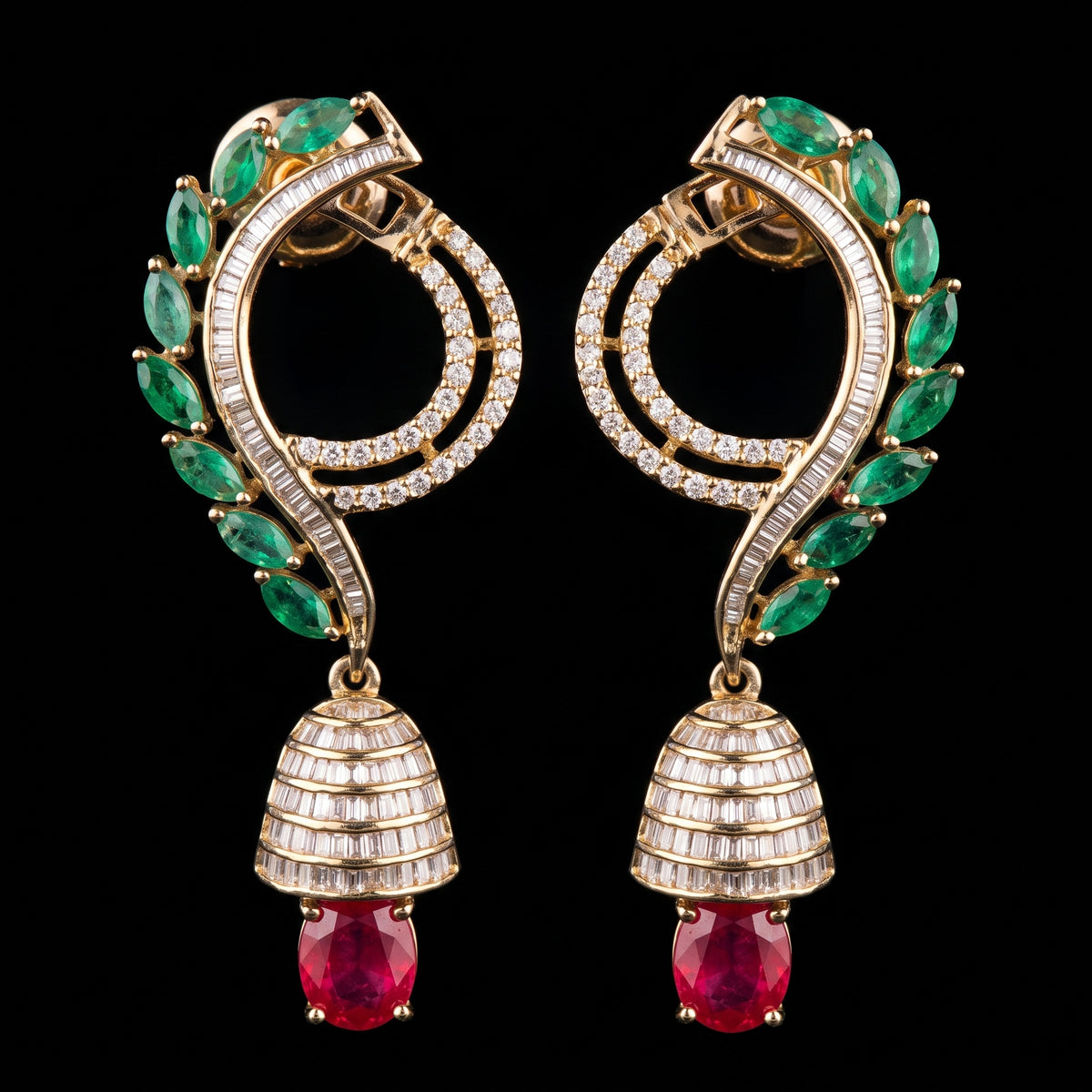 VNCE99373 lab grown diamond earrings on black background