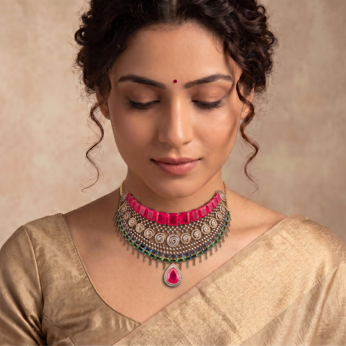 VNCK27035 lab grown diamond necklace worn by model