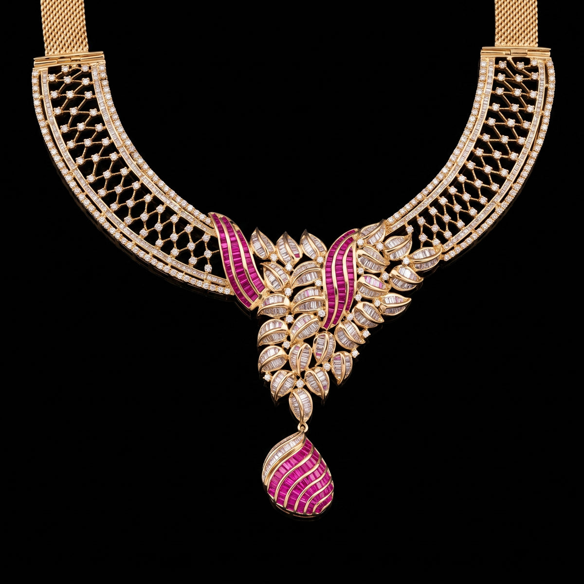 VNCK33101 lab grown diamond necklace on black background