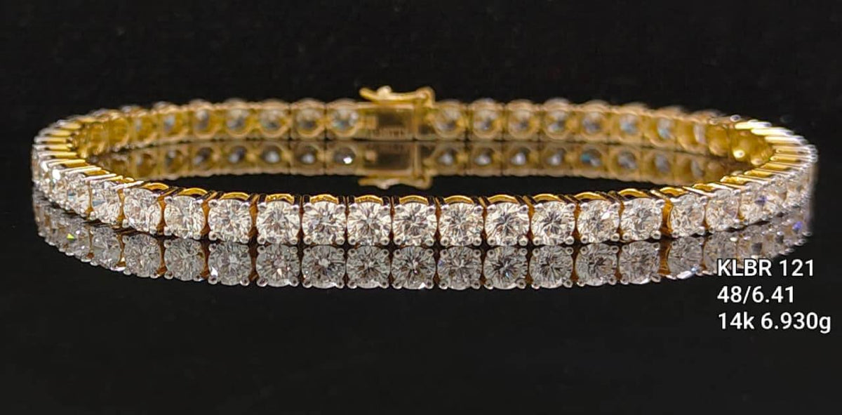6.41Ct of Bracelet with the Purity of 14K