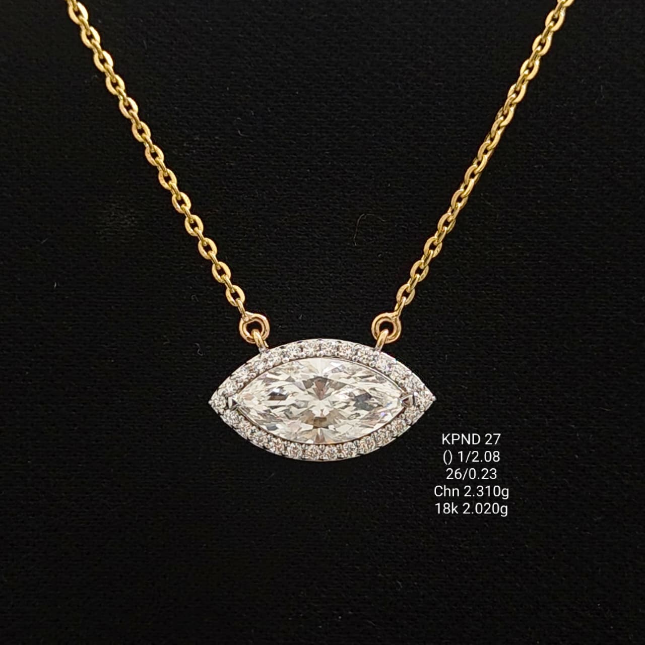 2.31Ct of Pendent With the Purity of 18K