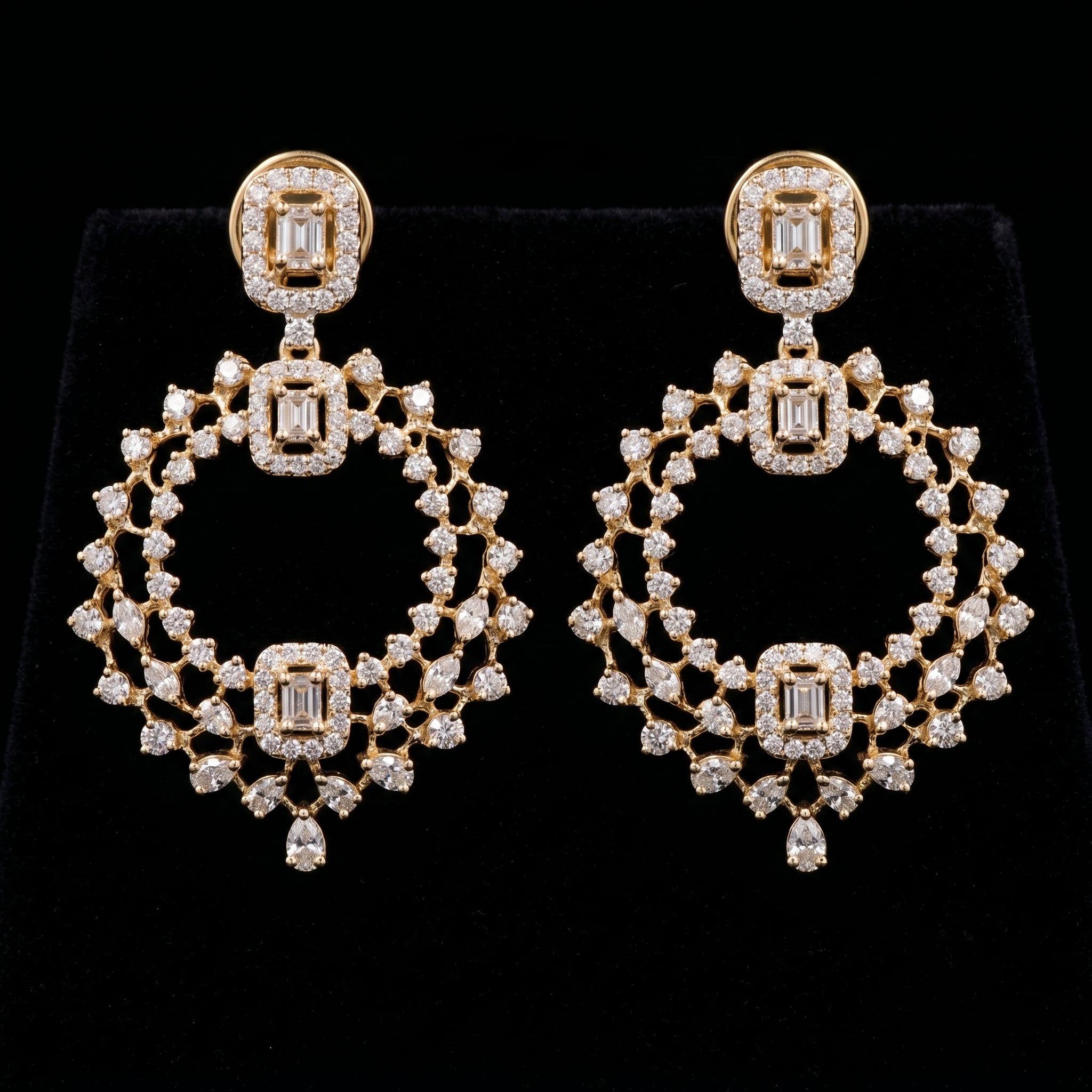 3.28Ct of Long Earring With Purity of 14K