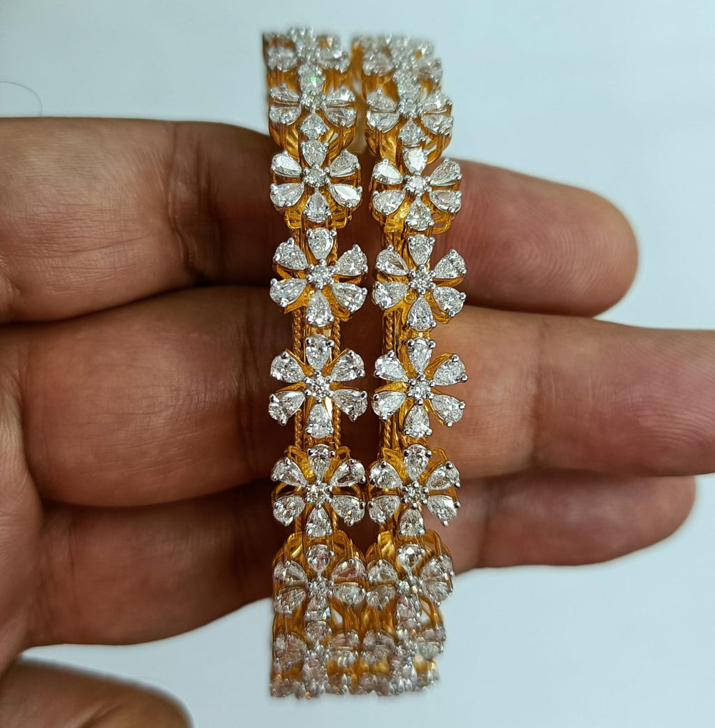 20.39Ct of Churi with the Purity of 18K