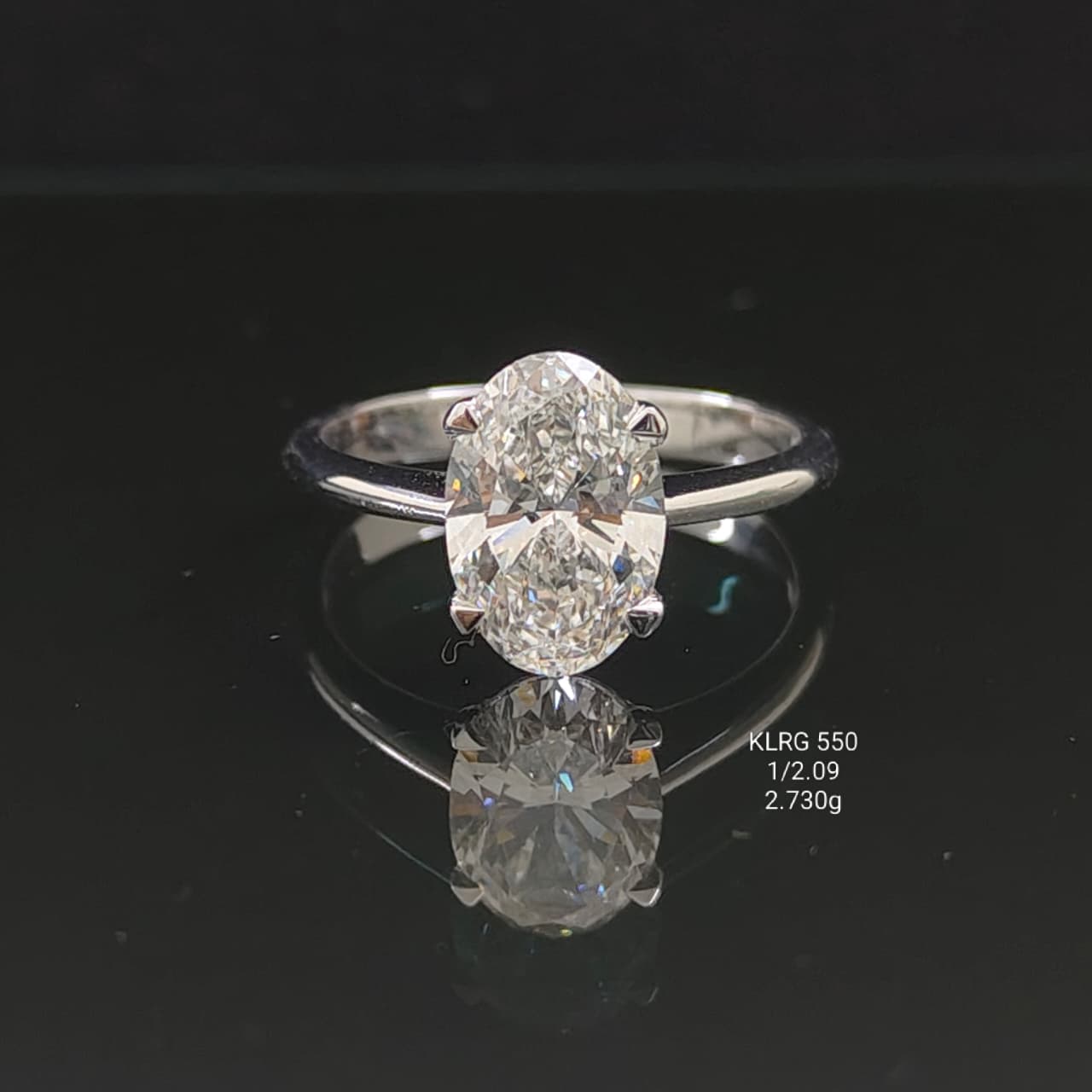 2.09Ct of Ring with the Purity of 18K