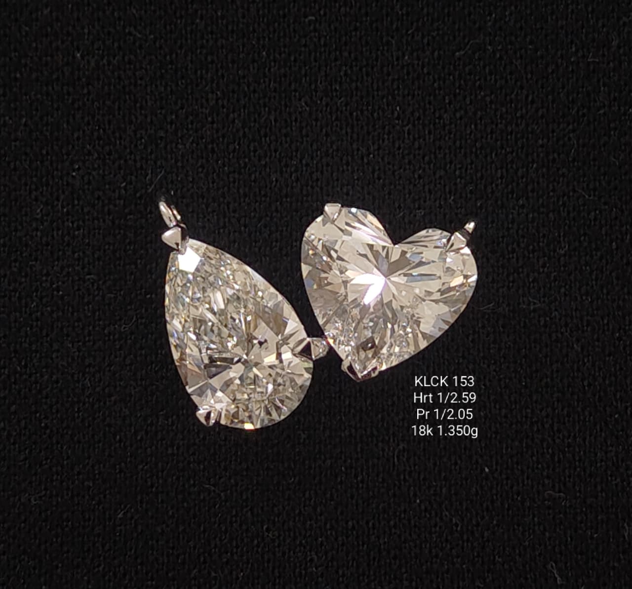 4.64Ct of Locket with the Purity of 18K
