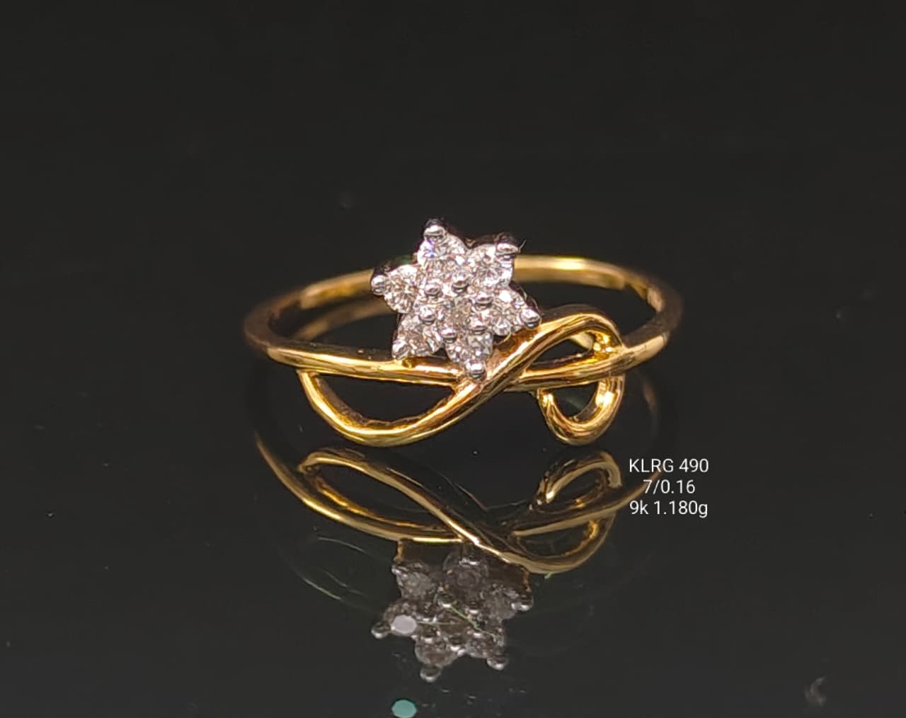 0.16Ct of Ring With Purity of 9K