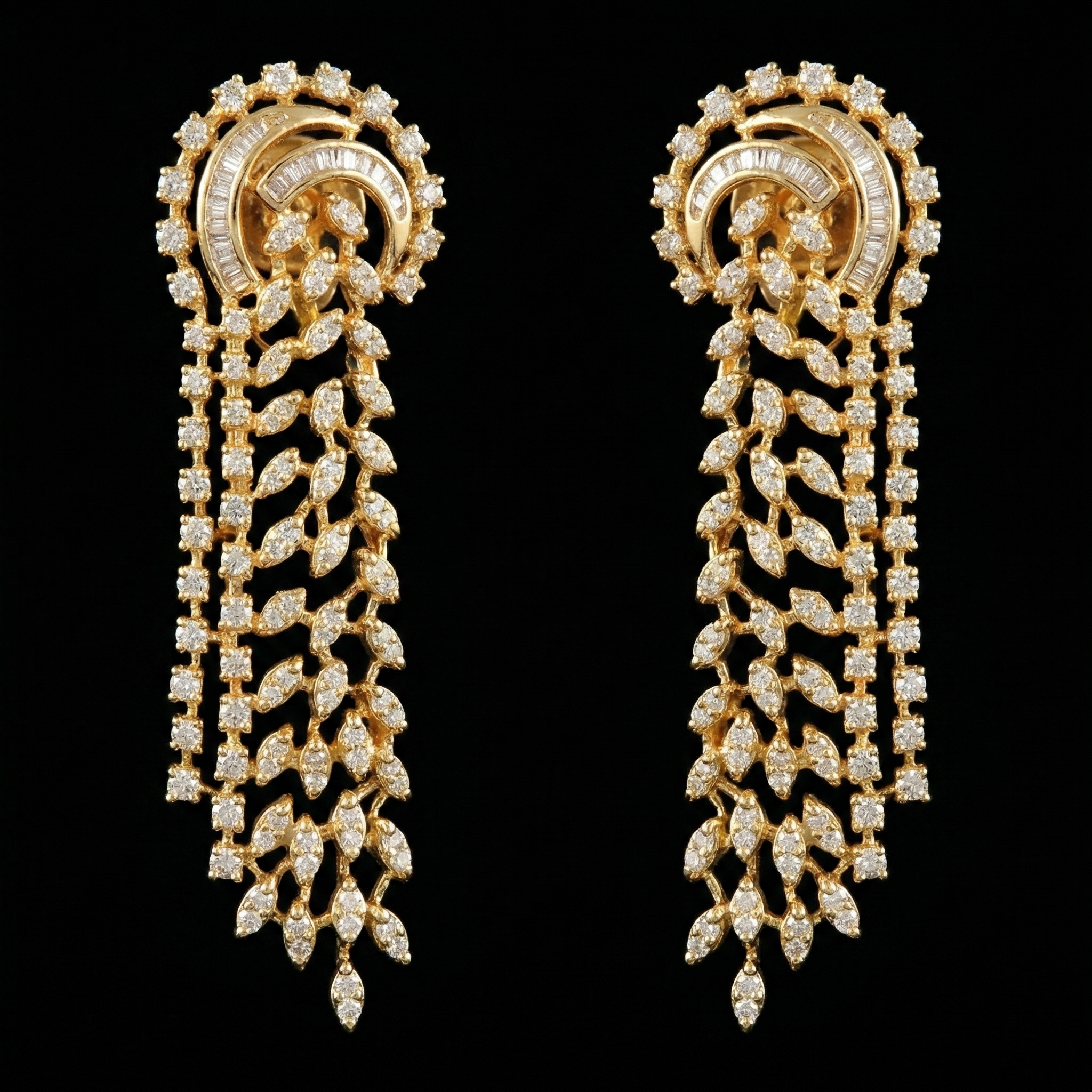 3.59Ct of Long Earring With Purity of 14K