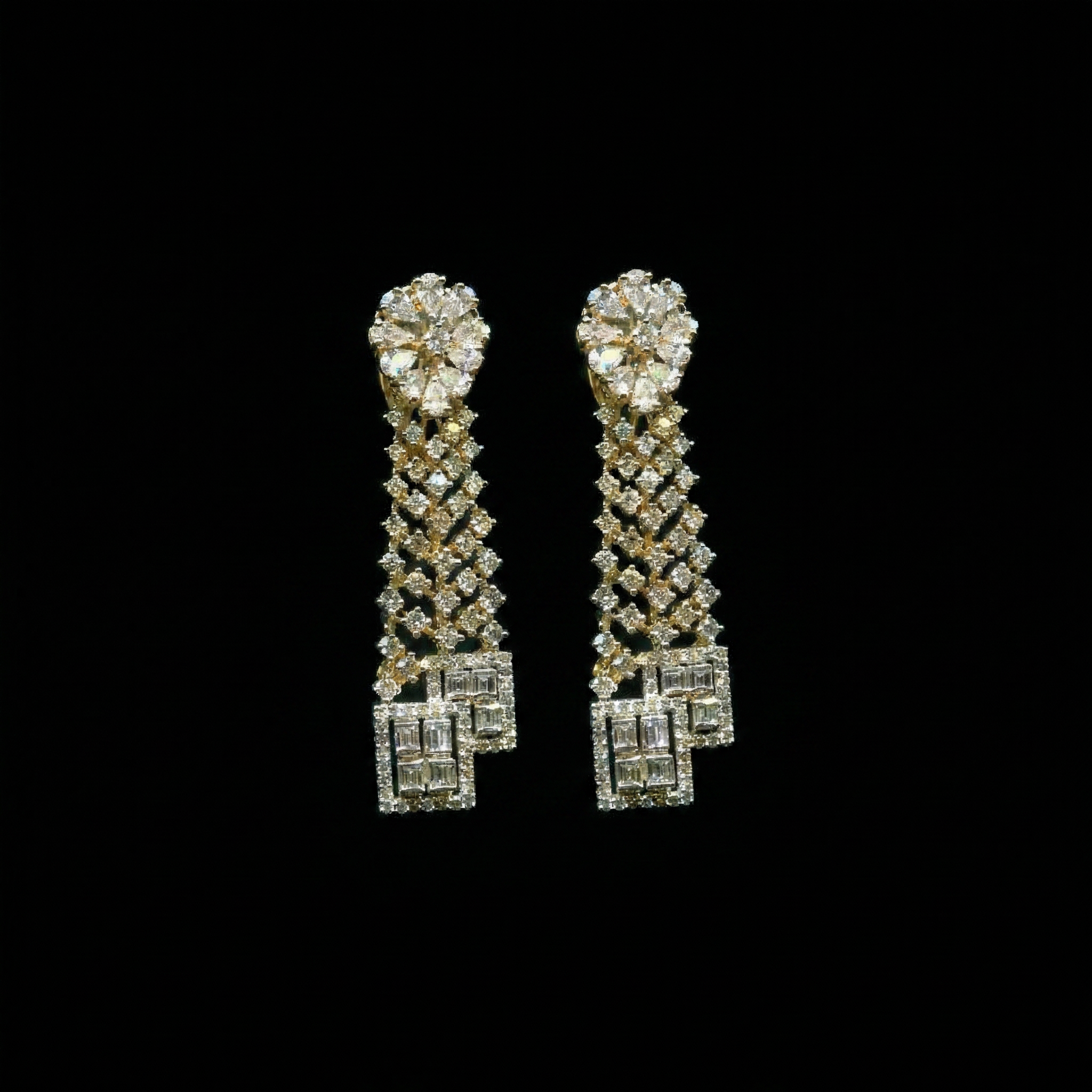 5.54Ct of Long Earring With Purity of 14K