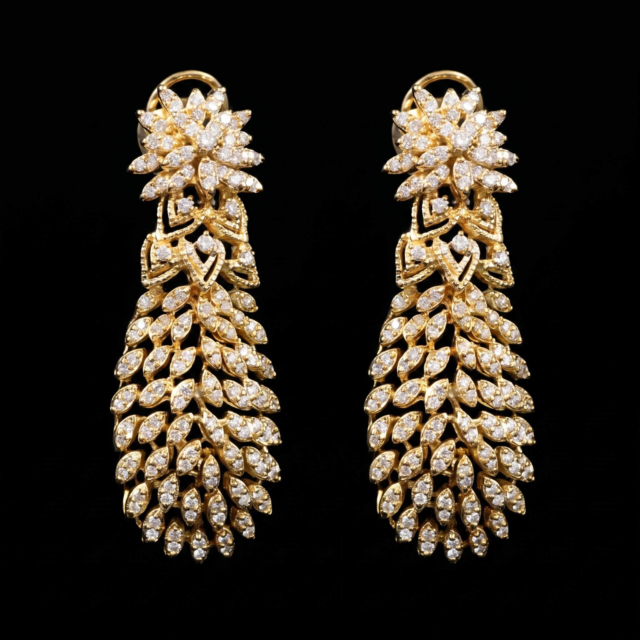 4.72Ct of Long Earring With Purity of 14K