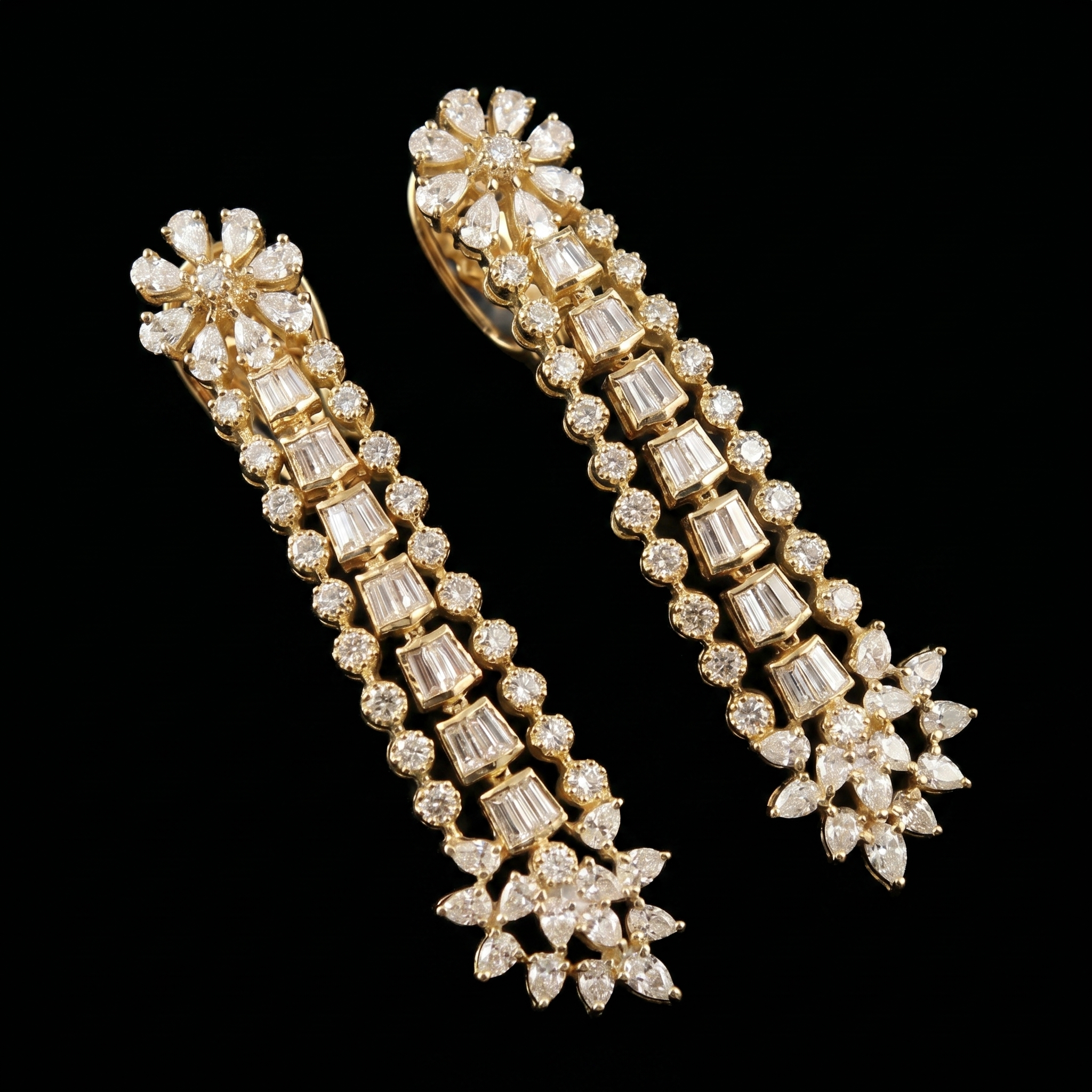 6.24Ct of Locket Earring With Purity of 18K