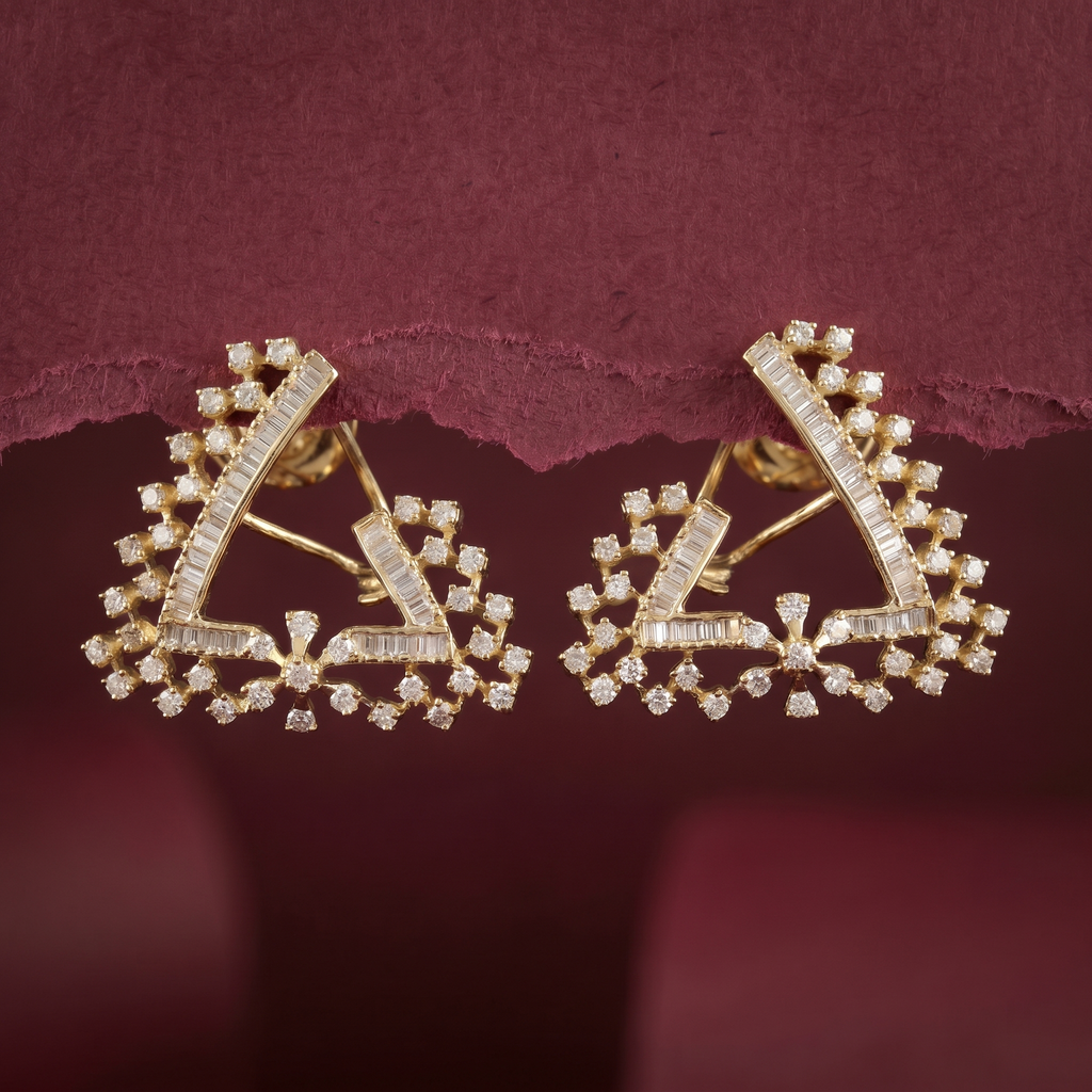 2.37Ct of Locket Earring With Purity of 18K
