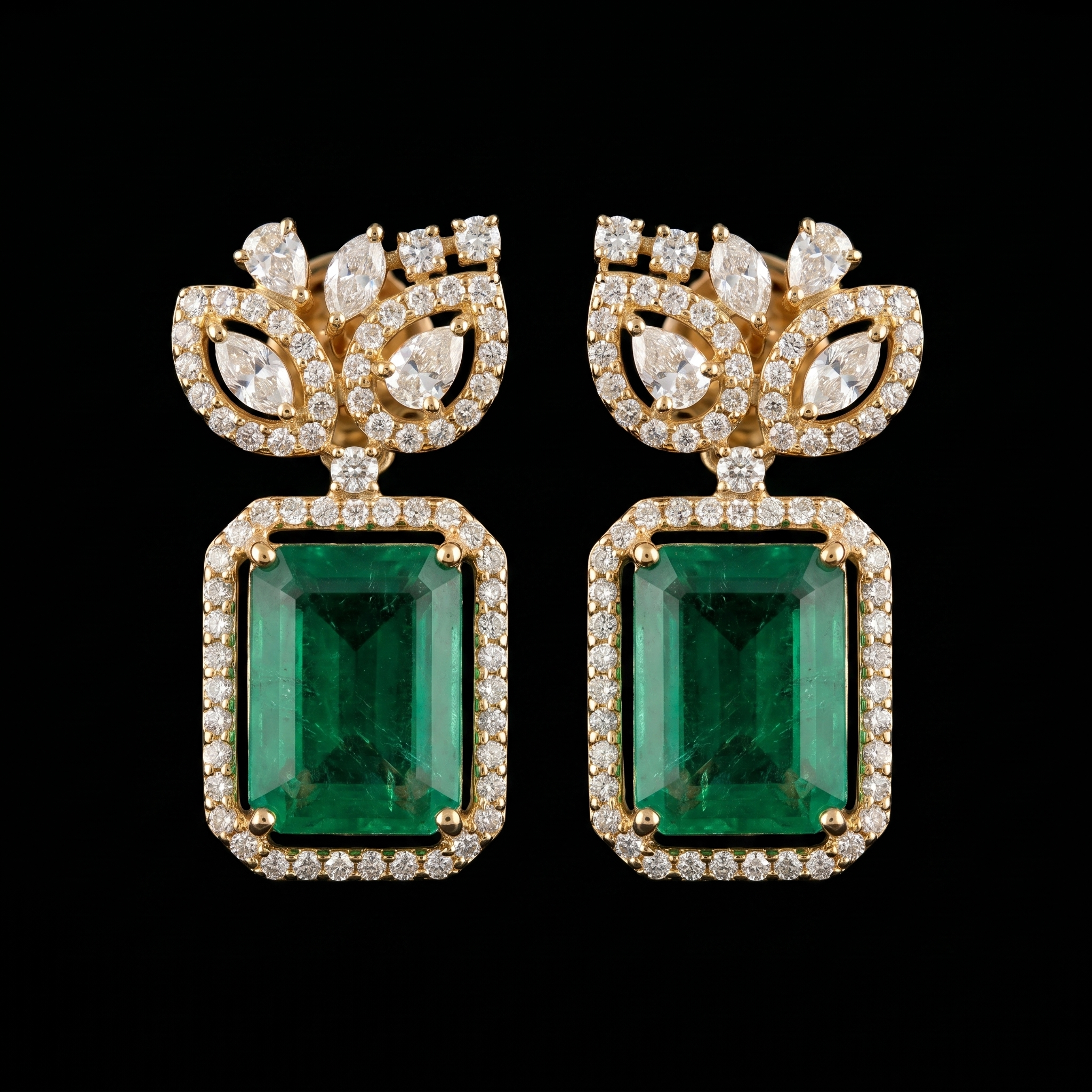 13.65 Ct EARRINGS with the Purity of 18K