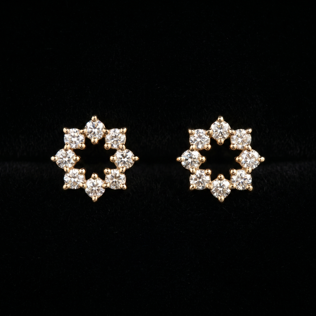 1.03 Ct EARRINGS with the Purity of 18K